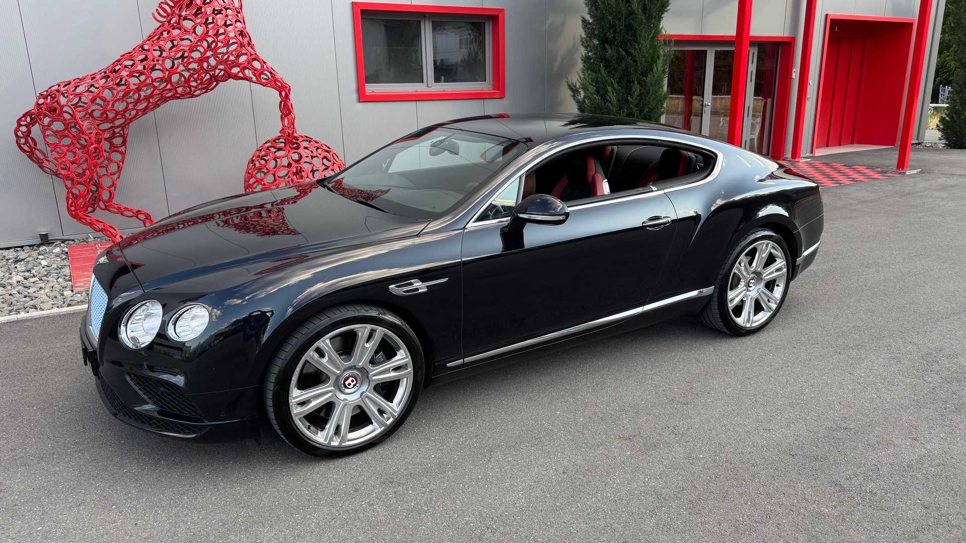 BENTLEY Continental GT 4.0 V8-image-6