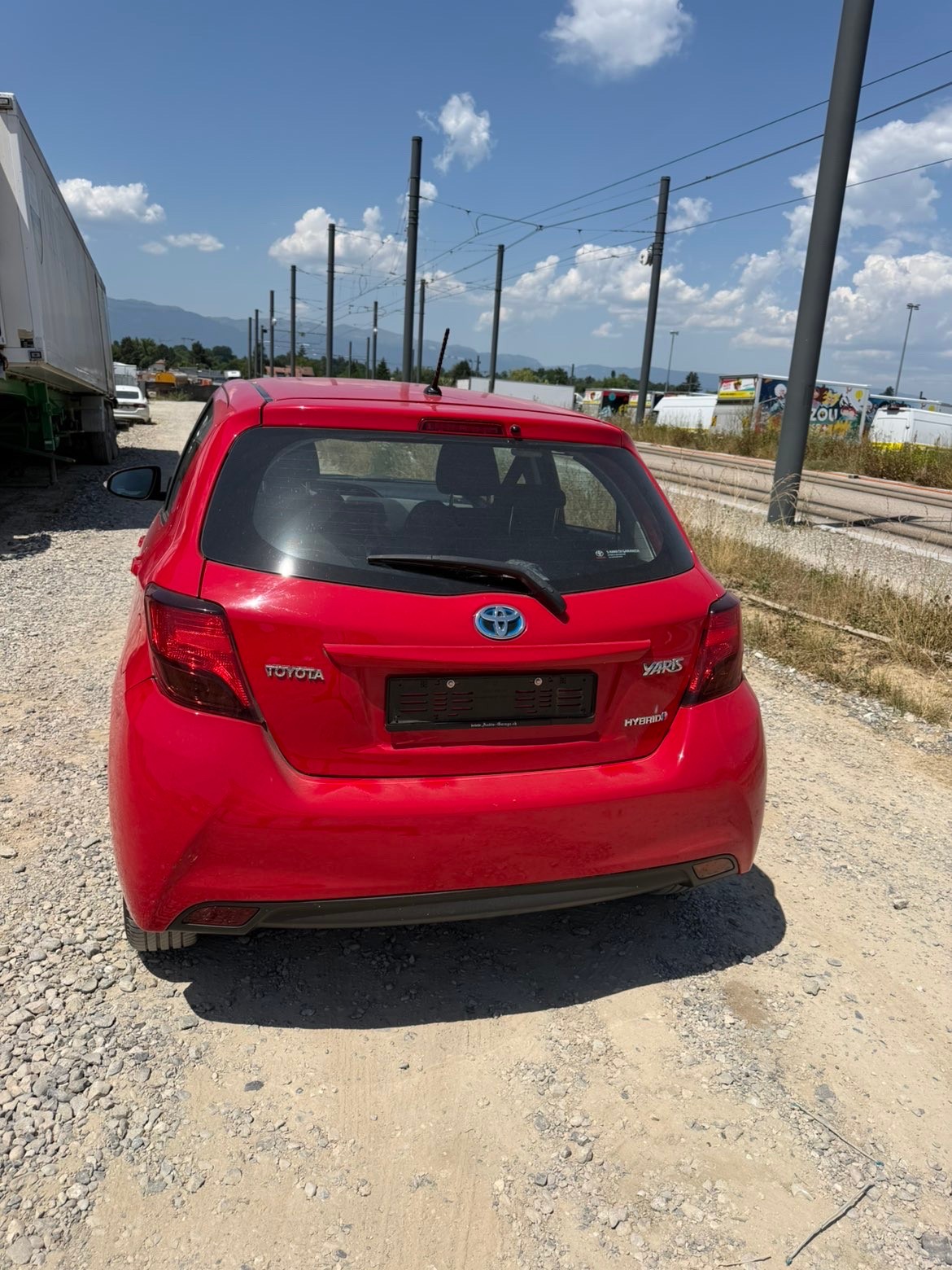 TOYOTA Yaris 1.5 VVT-i Hybrid Luna e-CVT-image-8