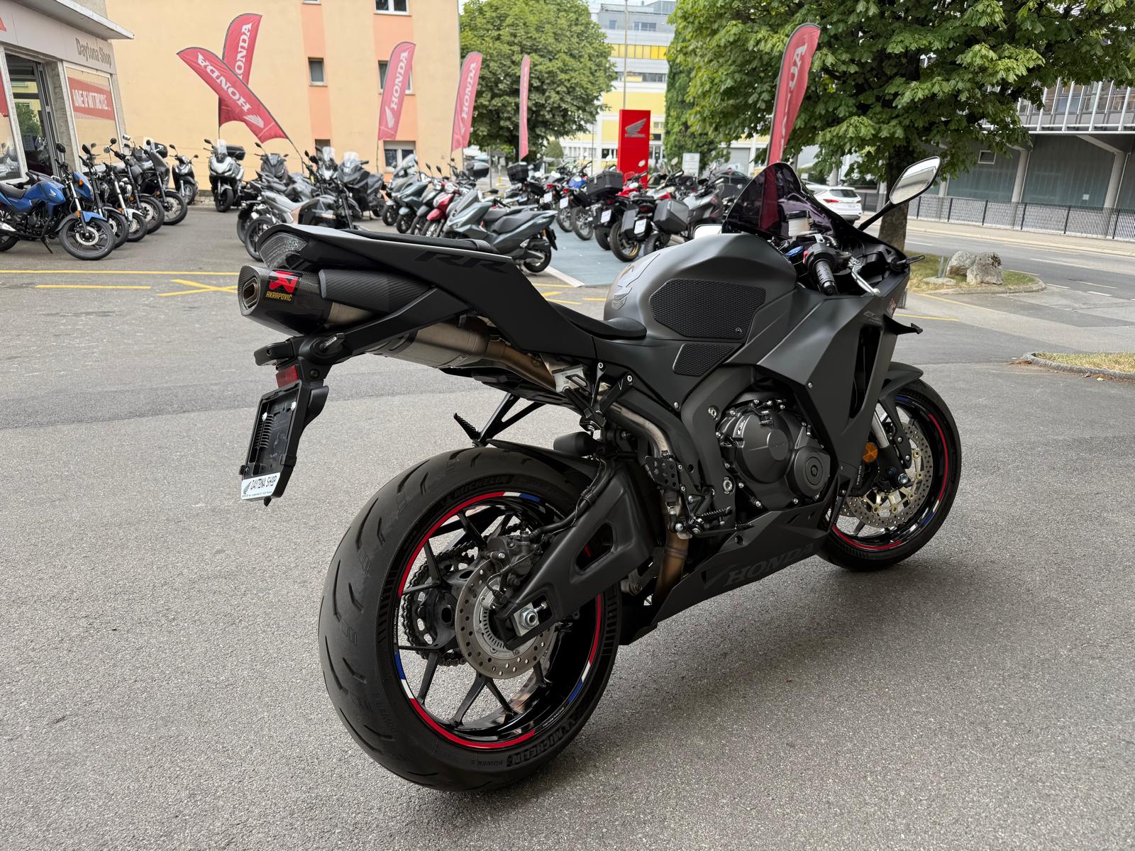 HONDA CBR 600 RR-image-5