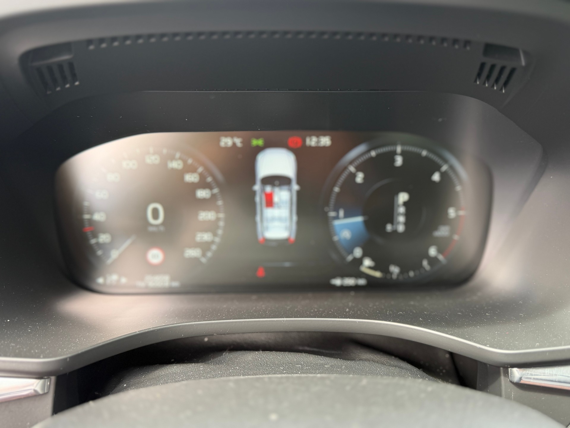VOLVO XC60 D4 AWD Inscription Geartronic-image-9