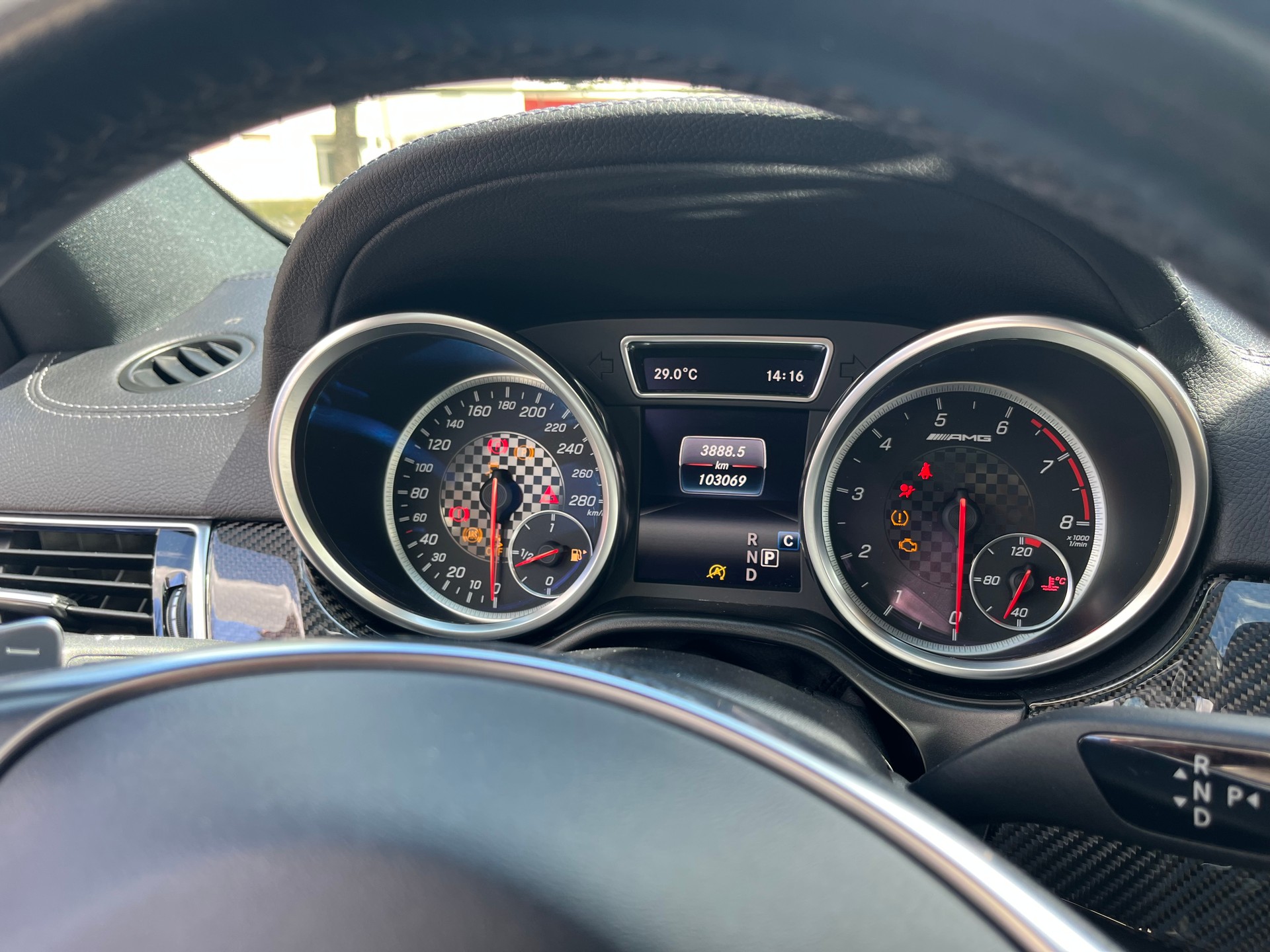 MERCEDES-BENZ GLE 43 AMG-image-3