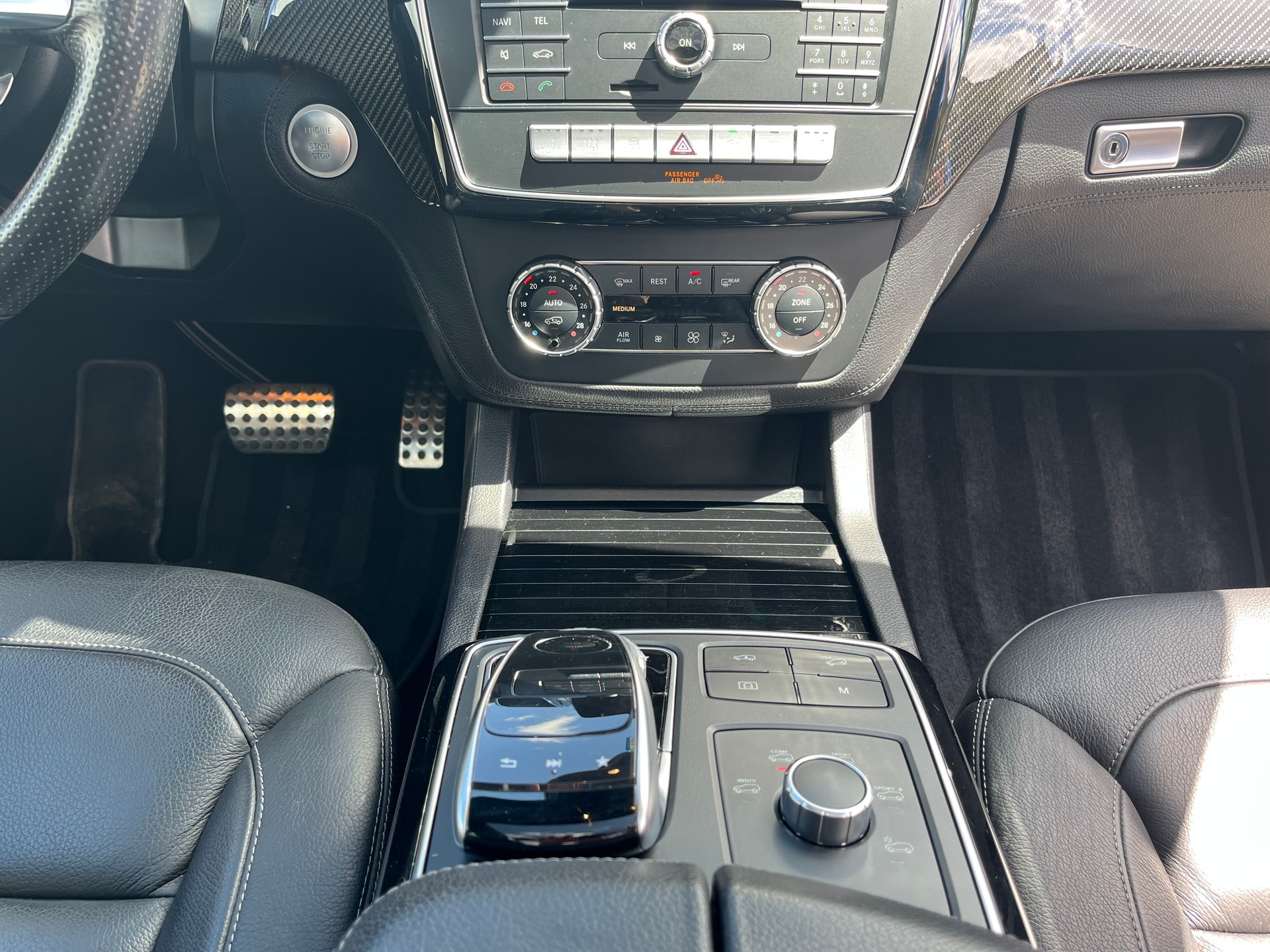MERCEDES-BENZ GLE 43 AMG-image-2