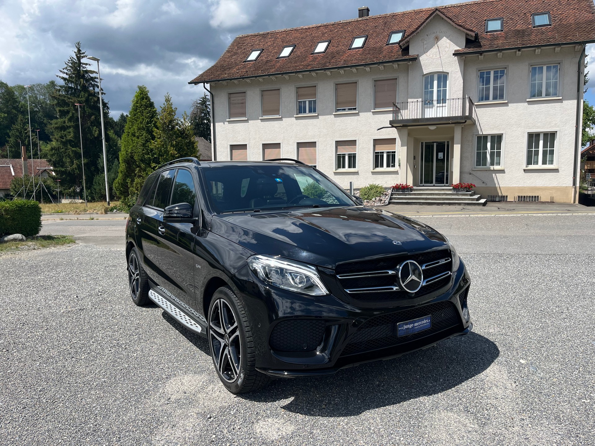 MERCEDES-BENZ GLE 43 AMG-image-0