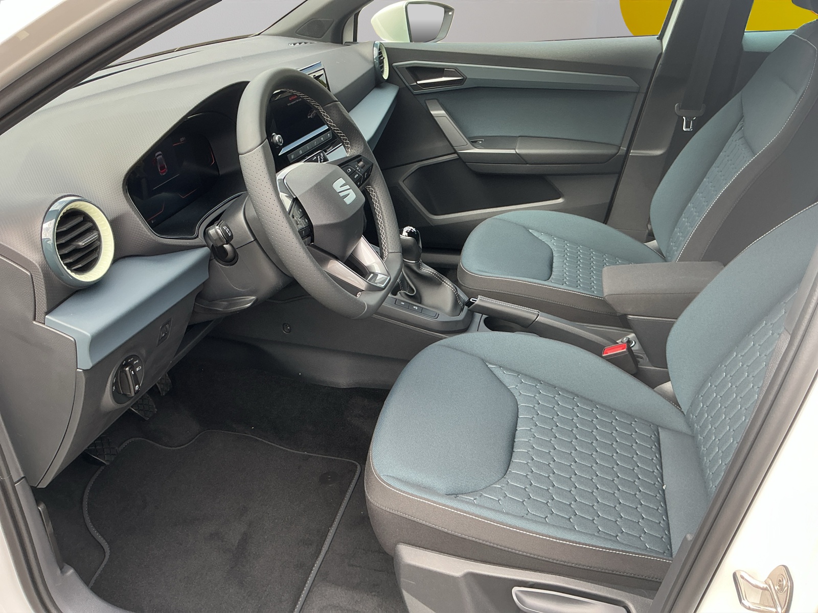 SEAT Ibiza 1.0 EcoTSI Style-image-4