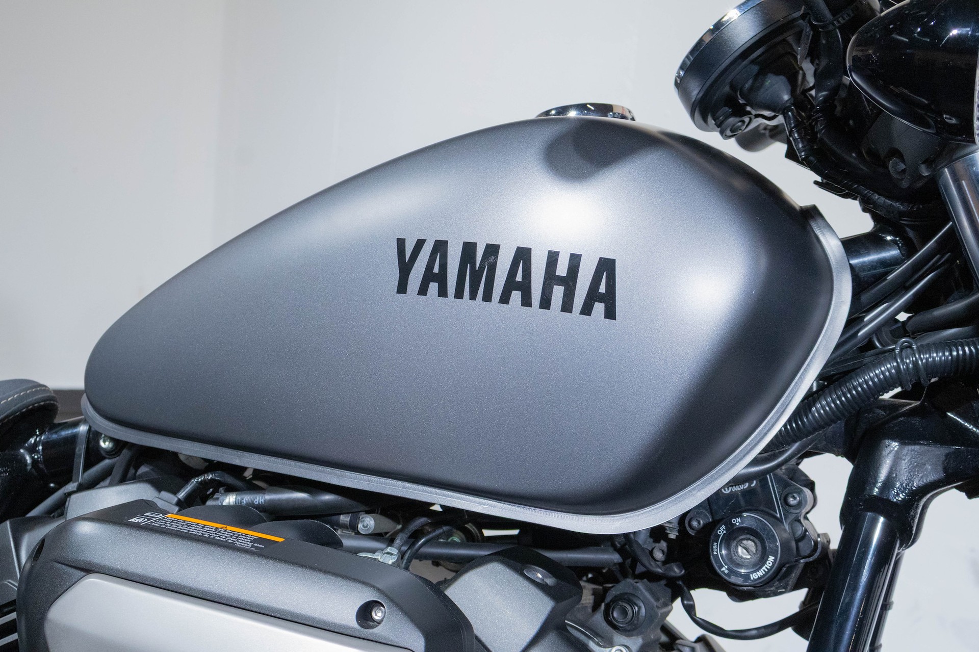 YAMAHA XV 950 R-image-6
