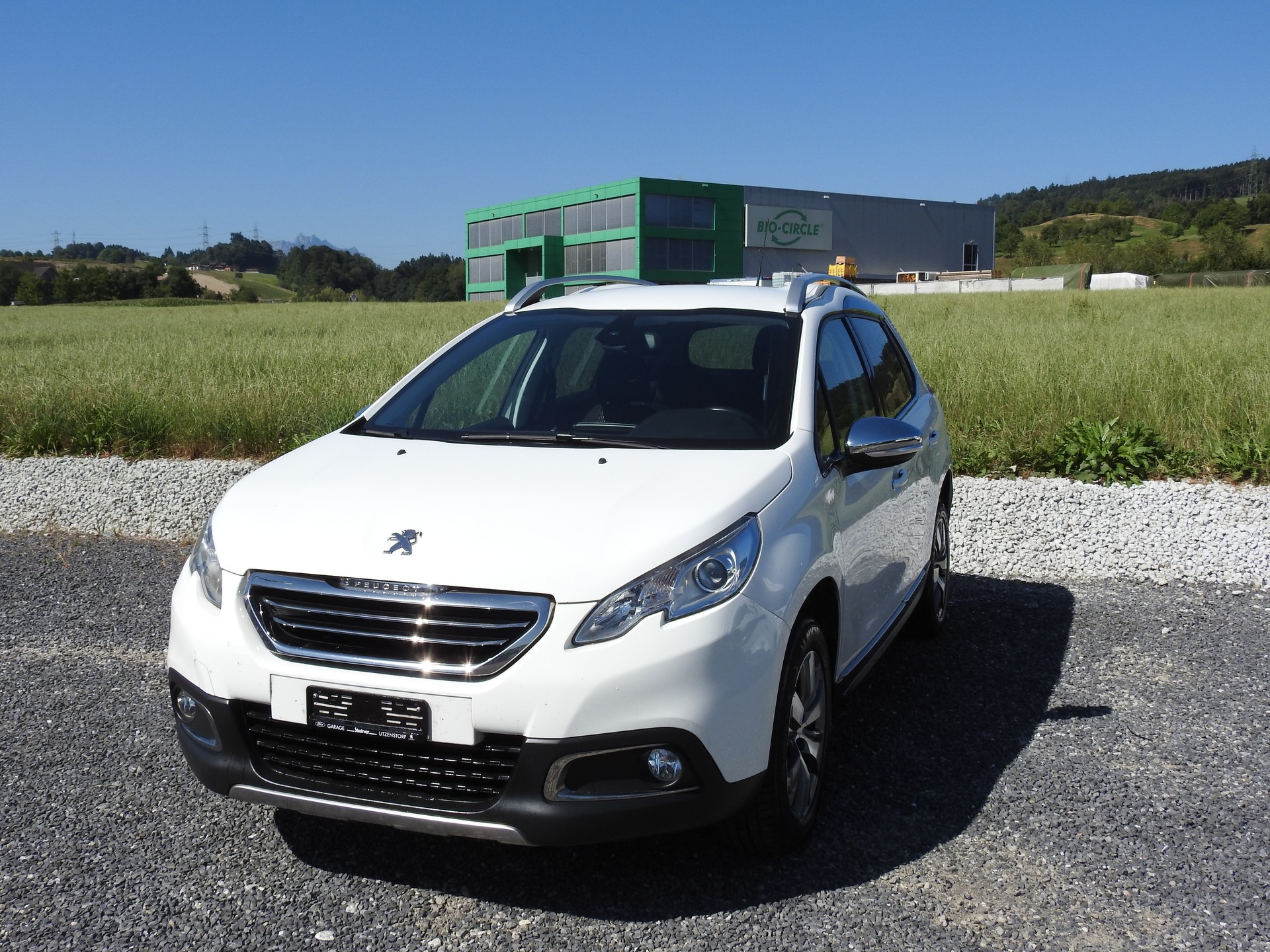 PEUGEOT 2008 1.6 VTI Active Automatic-image-0