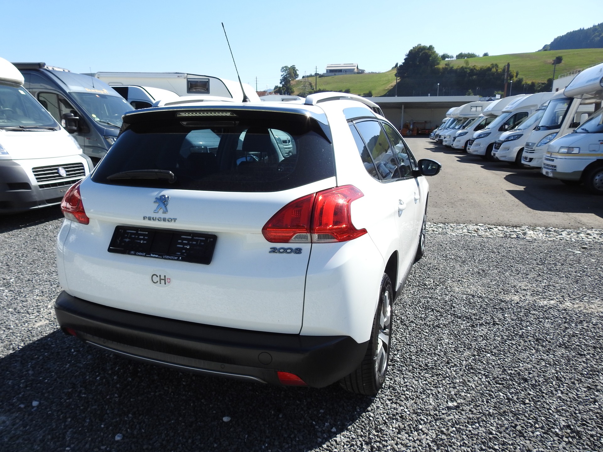 PEUGEOT 2008 1.6 VTI Active Automatic-image-5