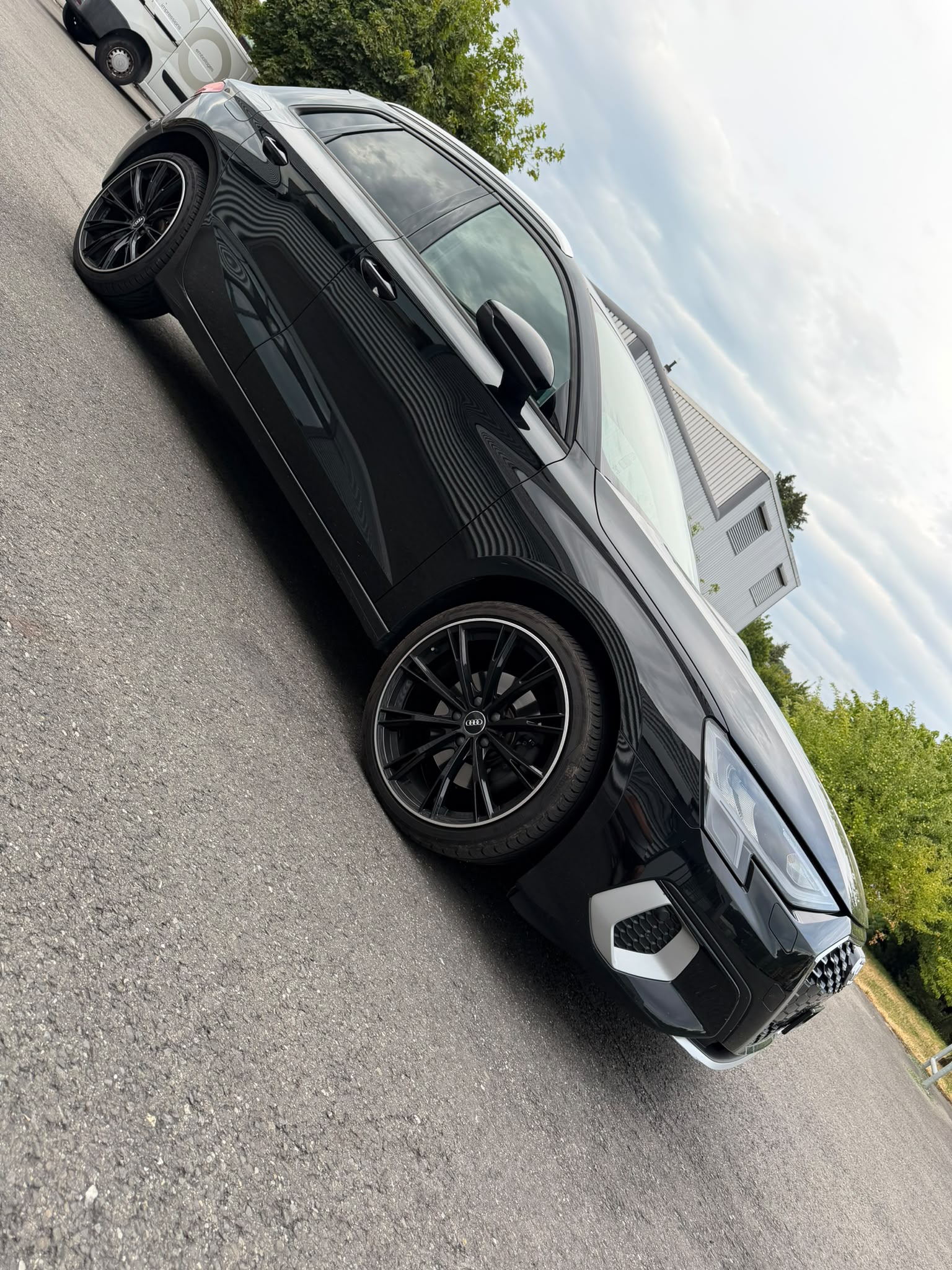 AUDI A3 Sportback 35 TDI-image-1