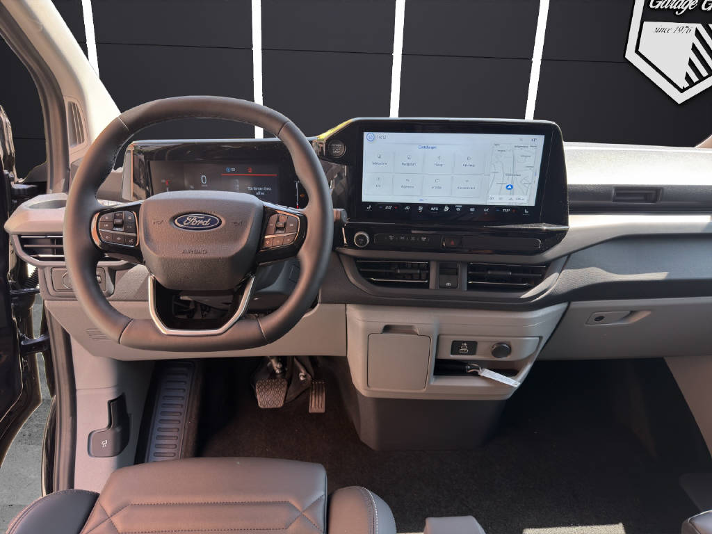 FORD Tourneo Custom 320 L2 2.0 EcoBlue 170 Titanium-image-9