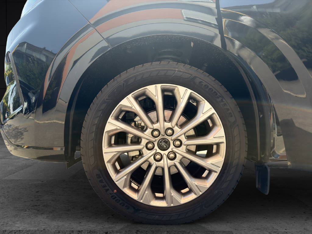 FORD Tourneo Custom 320 L2 2.0 EcoBlue 170 Titanium-image-19