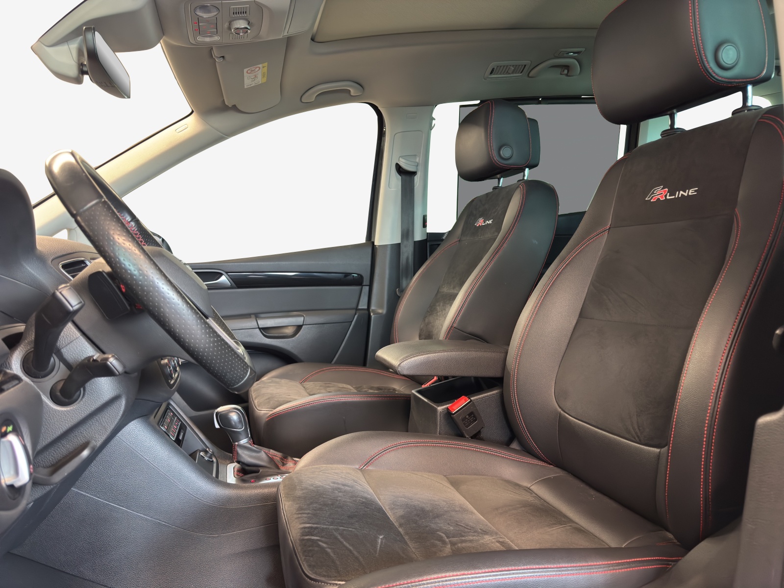 SEAT Alhambra 1.4 TSI DSG SWISS FR2-image-7