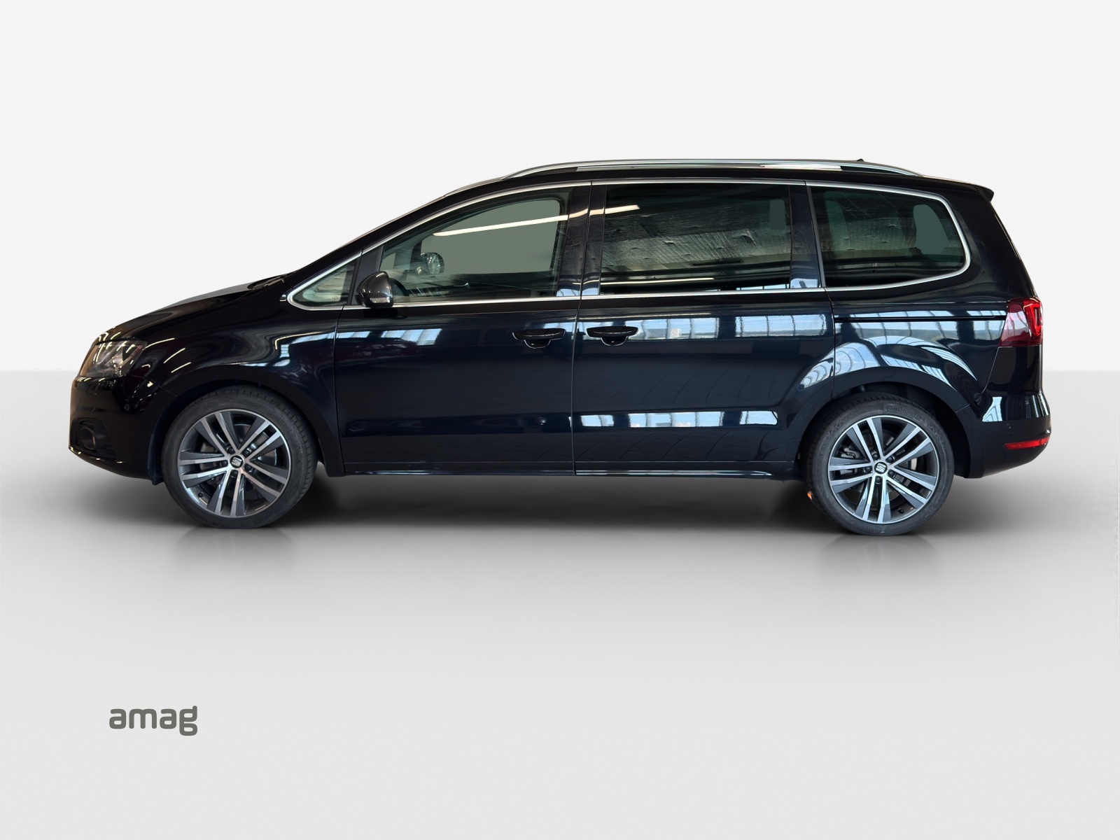SEAT Alhambra 1.4 TSI DSG SWISS FR2-image-1