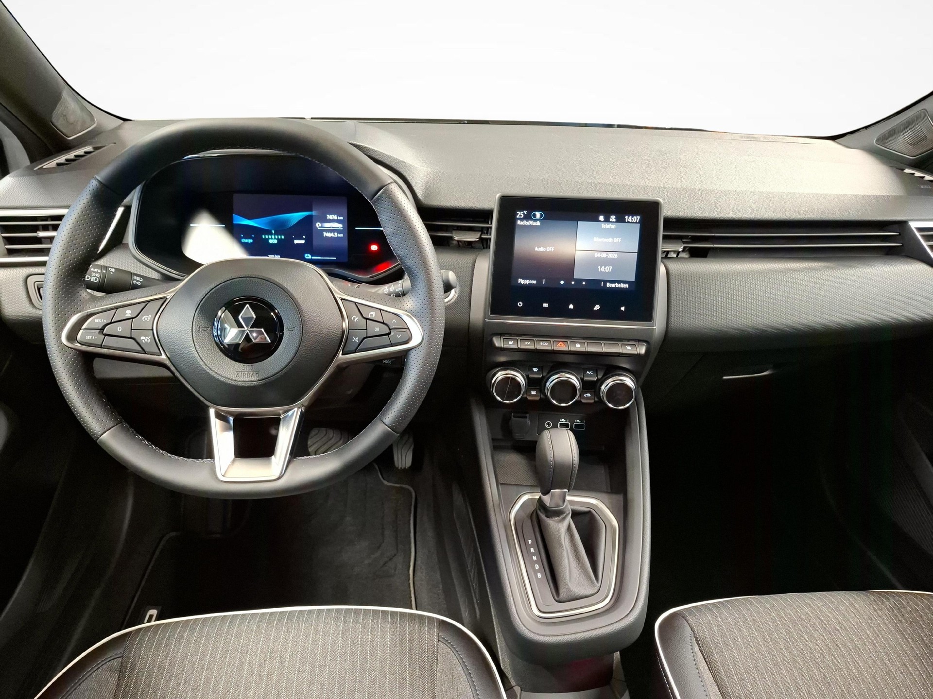 MITSUBISHI Colt 1.6 HEV Intense-image-8