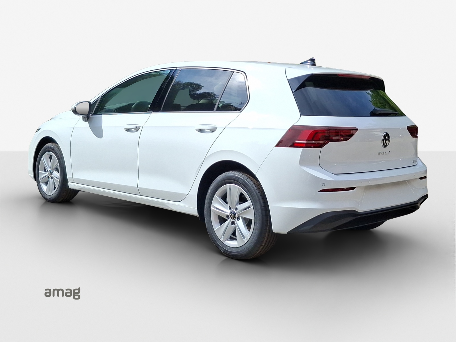 VW Golf 1.5 e TSI mHEV Value DSG-image-2