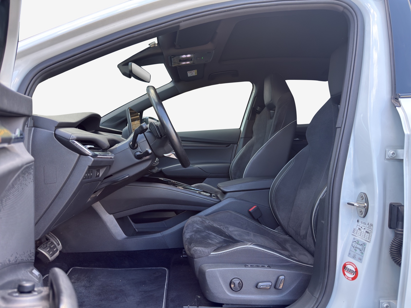 SKODA Enyaq iV 80x SportLine-image-7