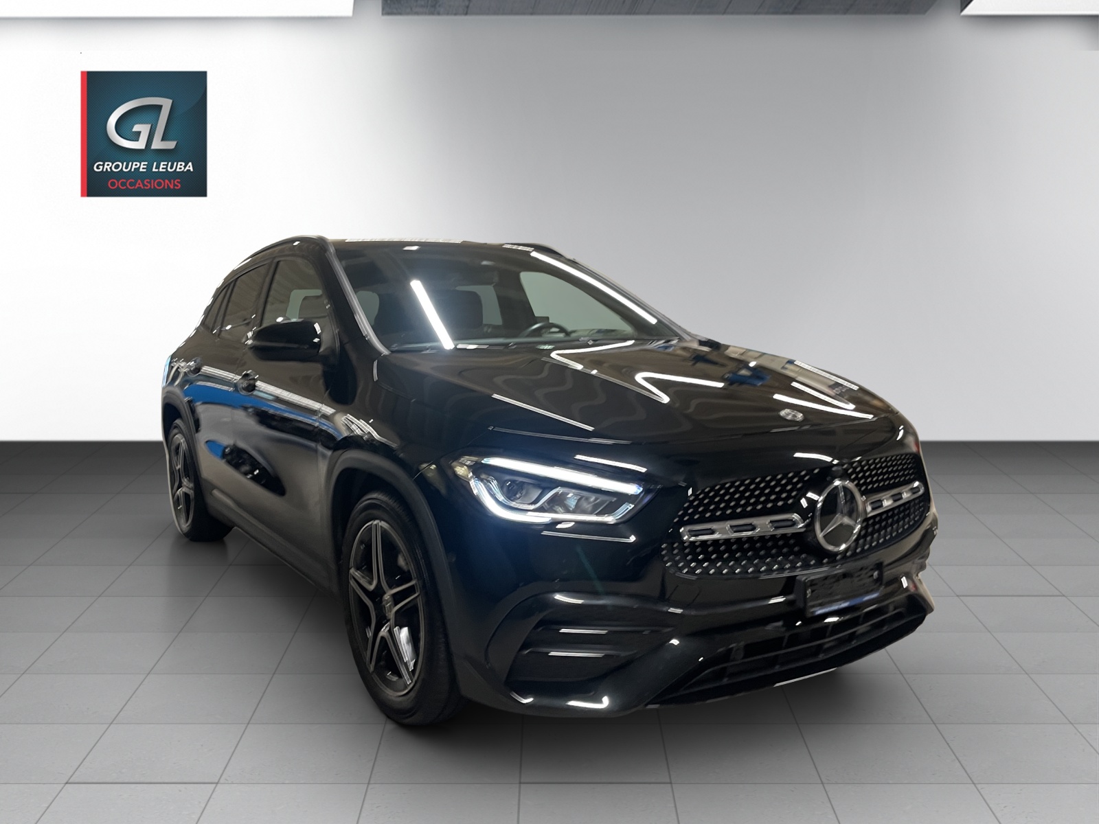 Photo MERCEDES-BENZ GLA-200 GLA 200 AMG Line 7G-DCT