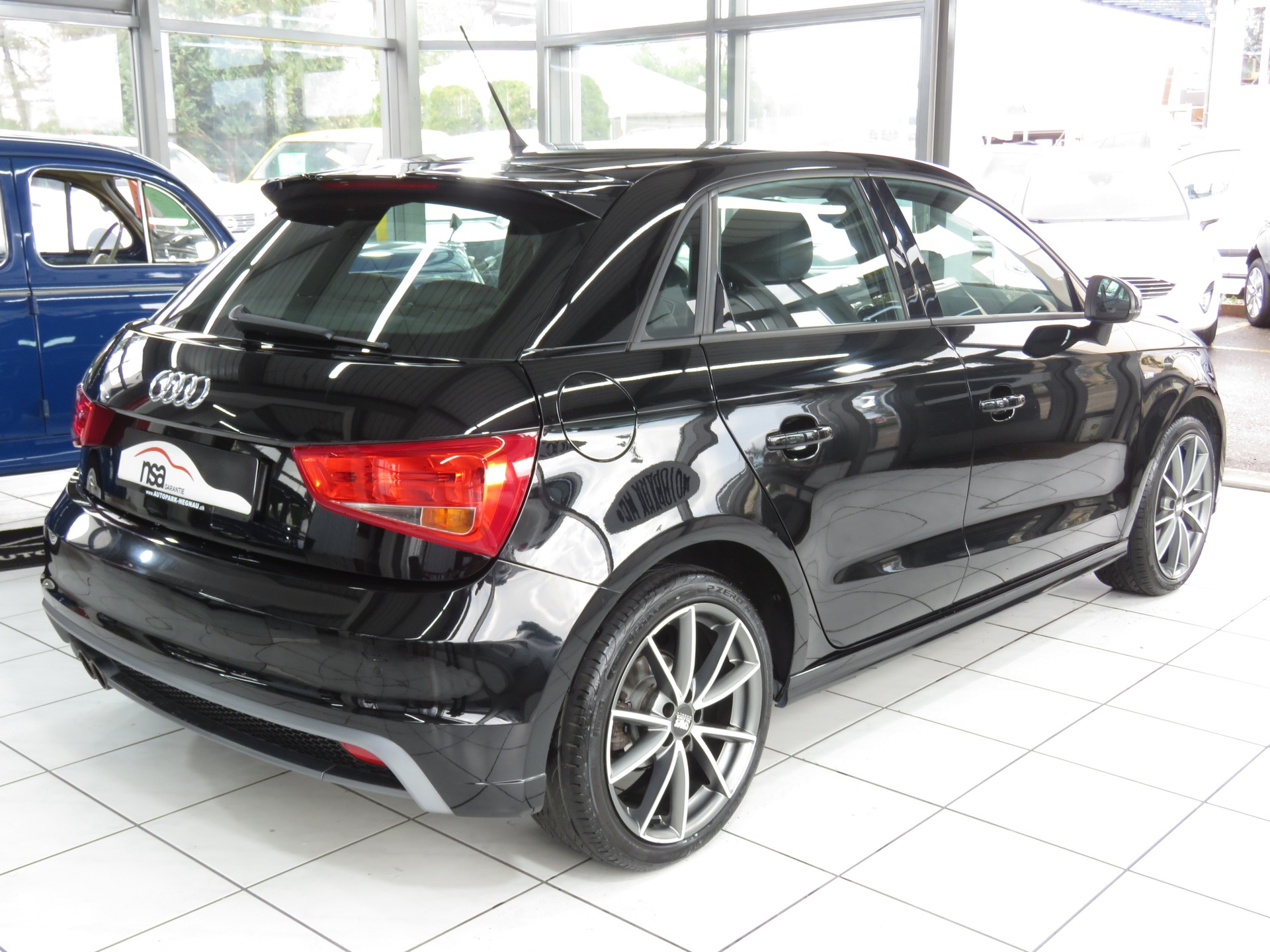 AUDI A1 Sportback Sport 1.4 TFSI S-Line Ambition S-tronic (Automat)-image-4