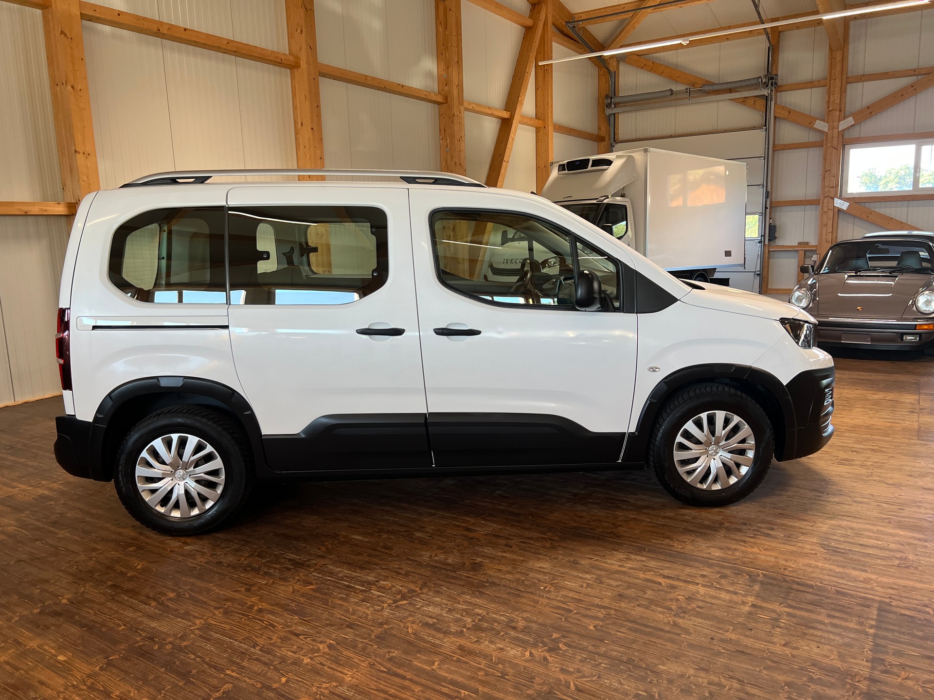 PEUGEOT Rifter 1.2 PureTech Active-image-3