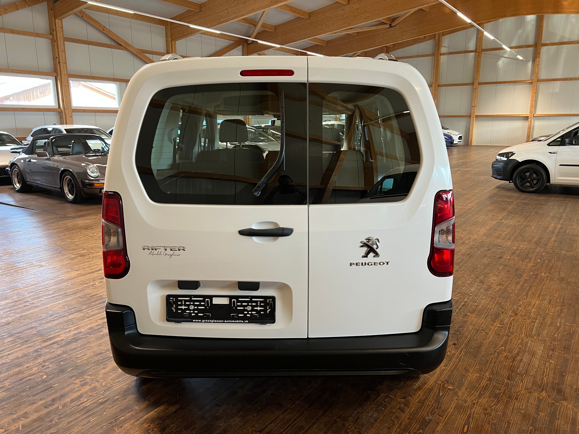PEUGEOT Rifter 1.2 PureTech Active-image-5