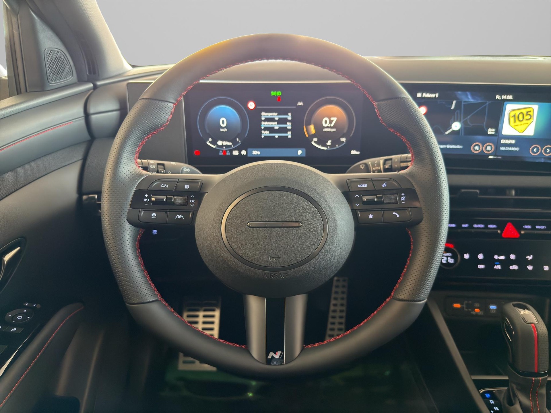 HYUNDAI Tucson 1.6 T-GDi N-Line 4WD-image-13