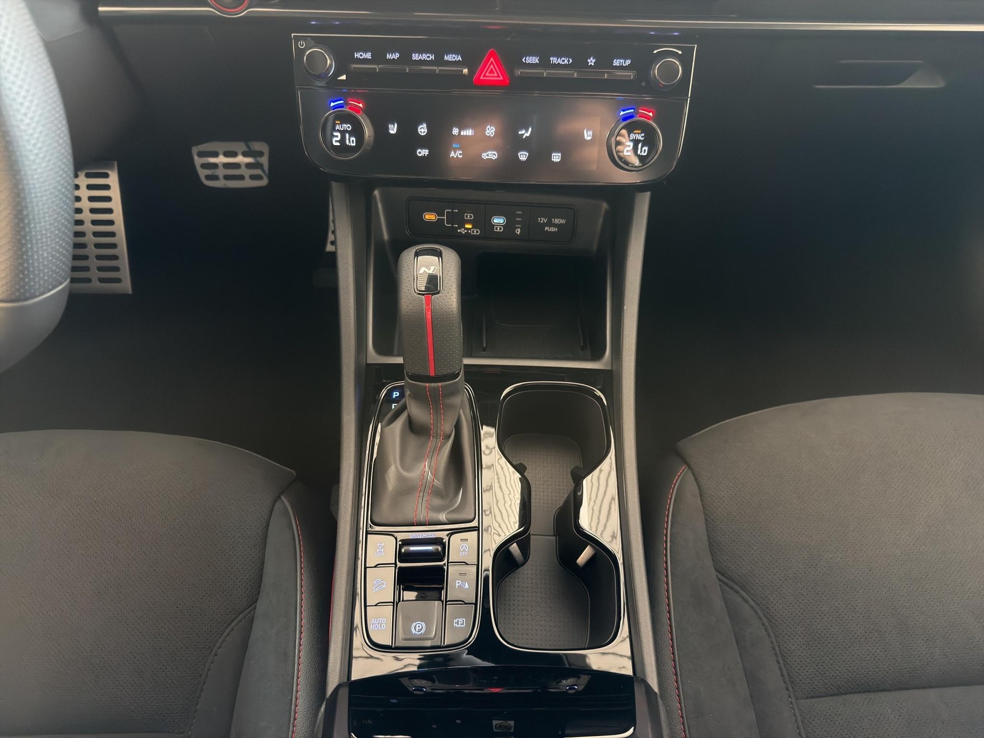 HYUNDAI Tucson 1.6 T-GDi N-Line 4WD-image-15