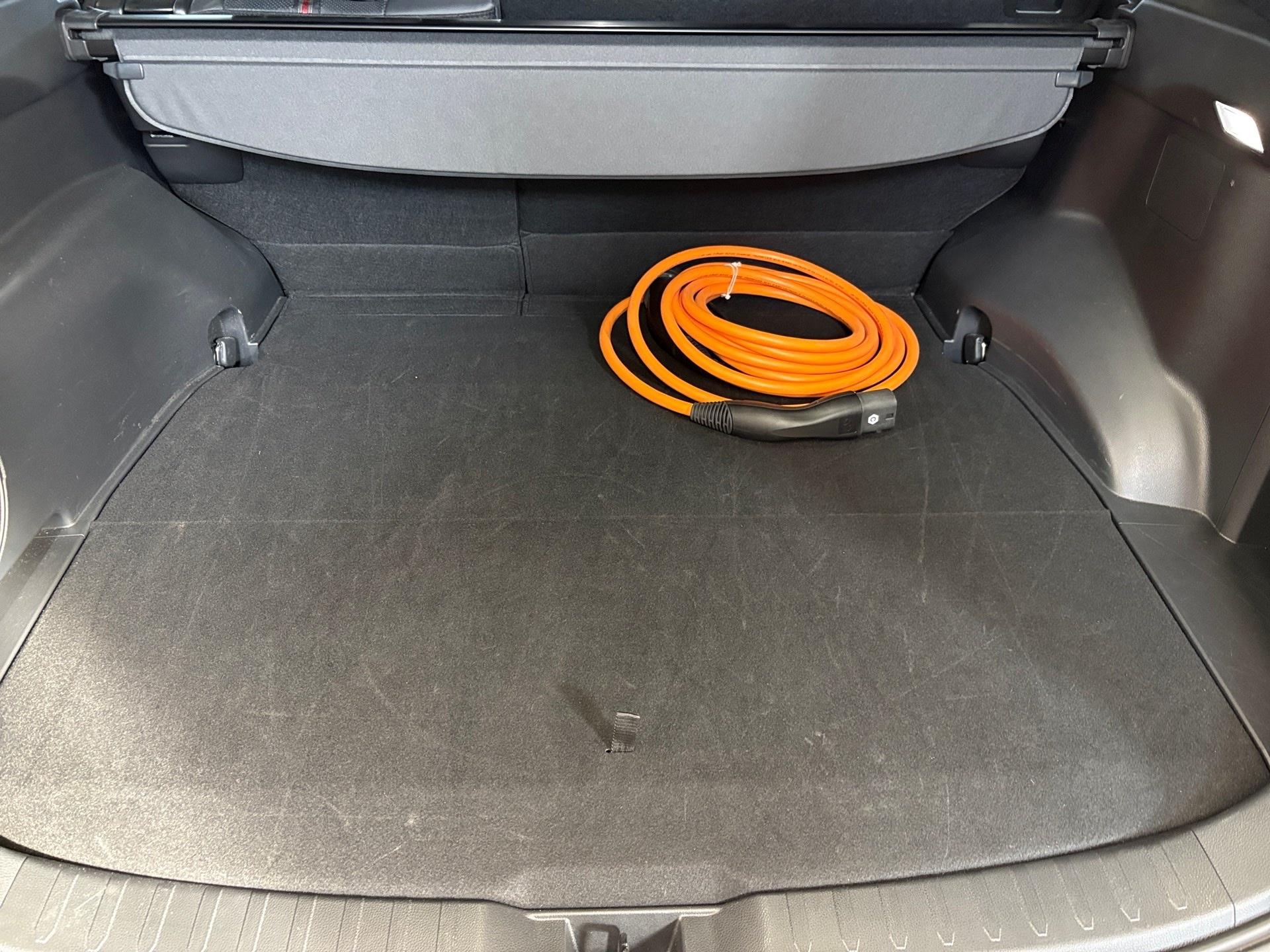 TOYOTA RAV-4 2.5 PHEV Platinum e-CVT 4WD-image-14