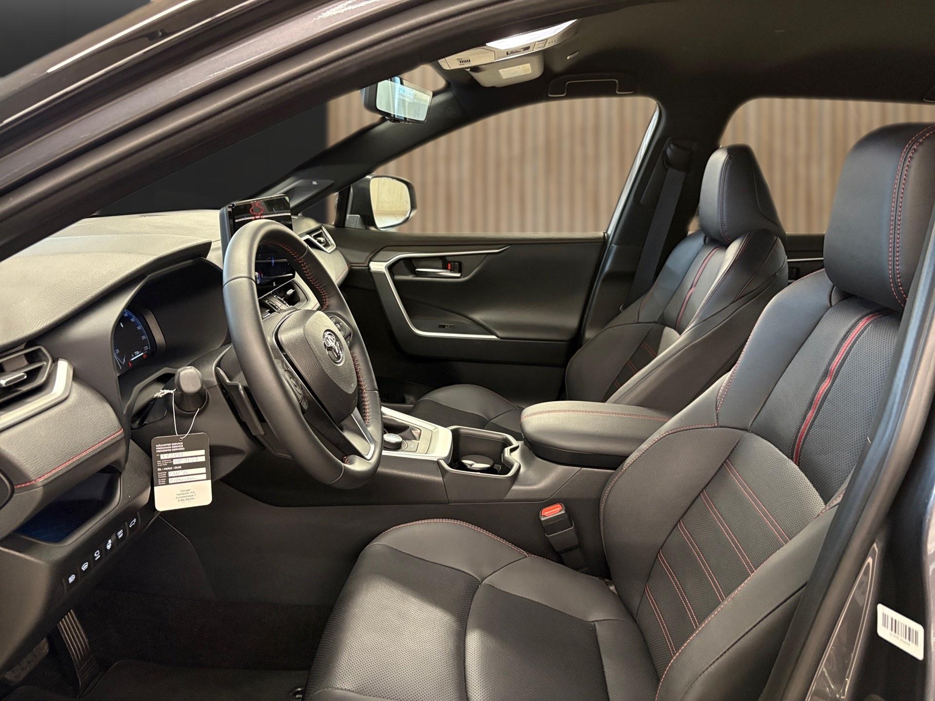 TOYOTA RAV-4 2.5 PHEV Platinum e-CVT 4WD-image-10