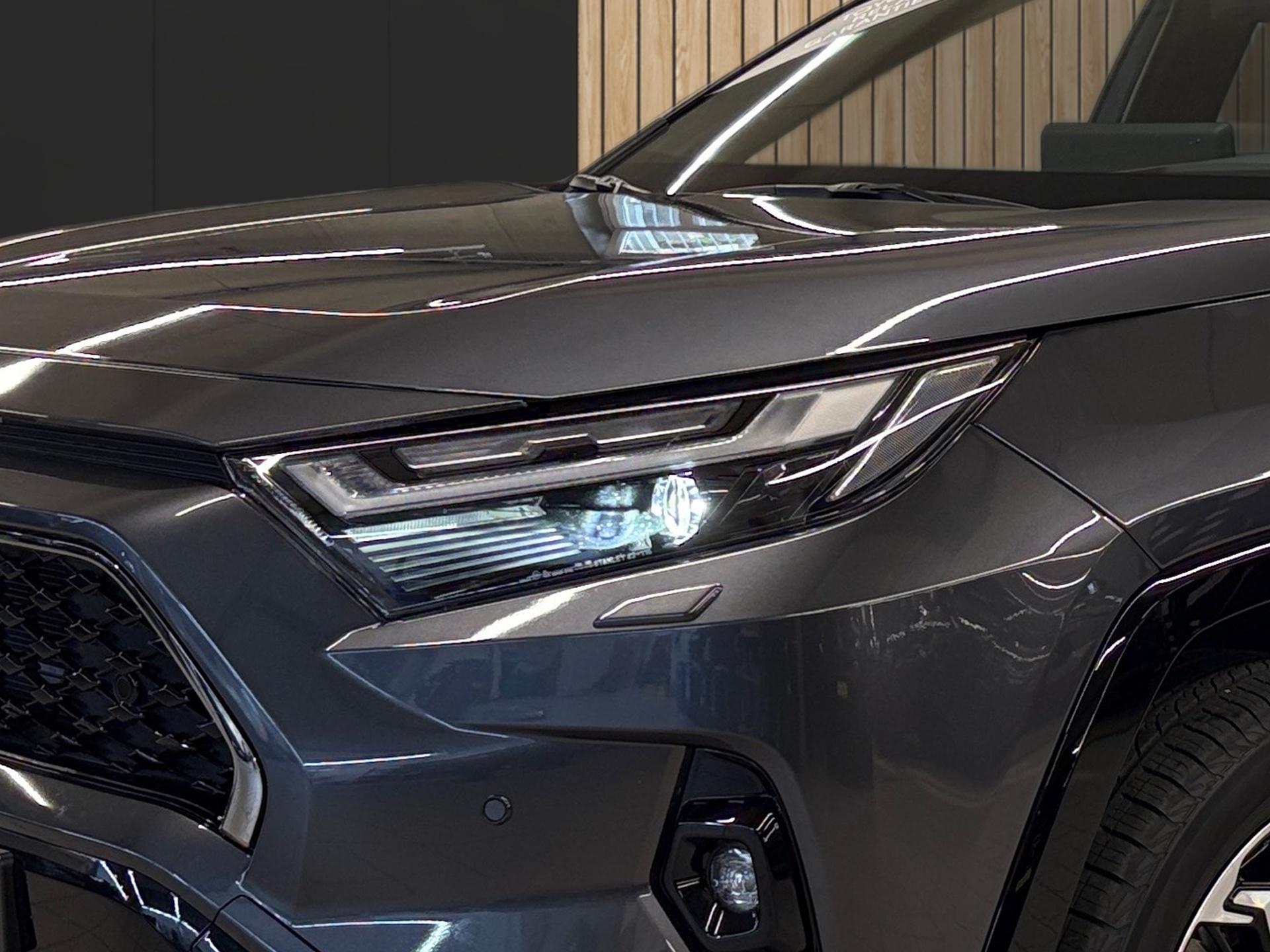 TOYOTA RAV-4 2.5 PHEV Platinum e-CVT 4WD-image-8