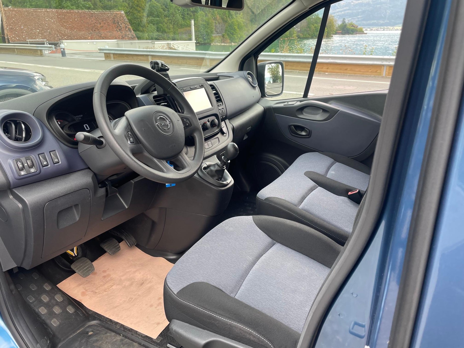 OPEL Vivaro Kombi 2.7 t L1 H1 1.6 CDTI 125 BiT S/S-image-3
