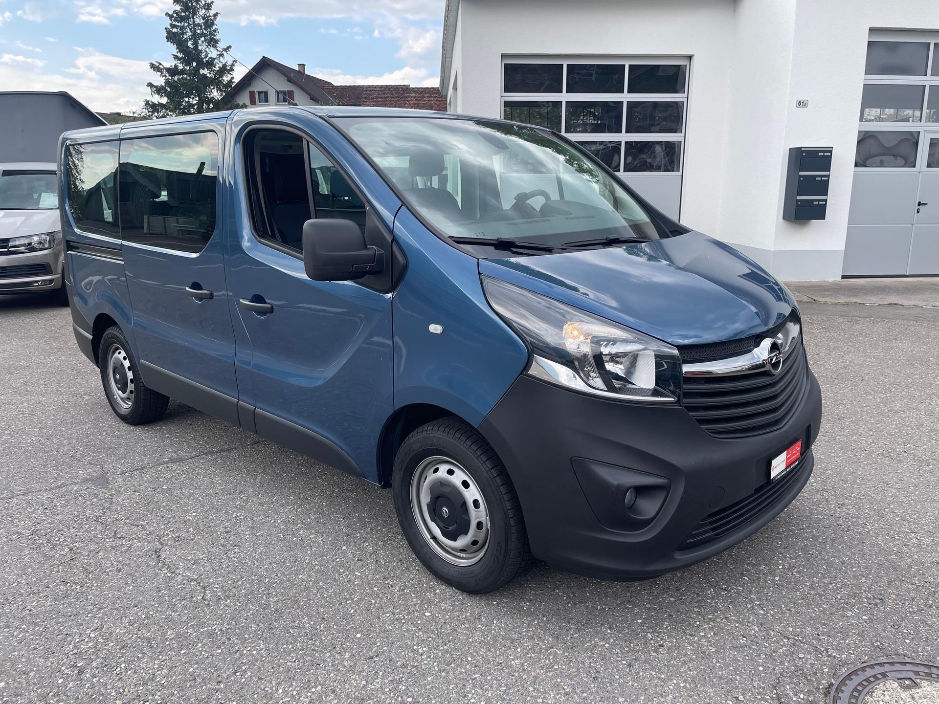 OPEL Vivaro Kombi 2.7 t L1 H1 1.6 CDTI 125 BiT S/S-image-1
