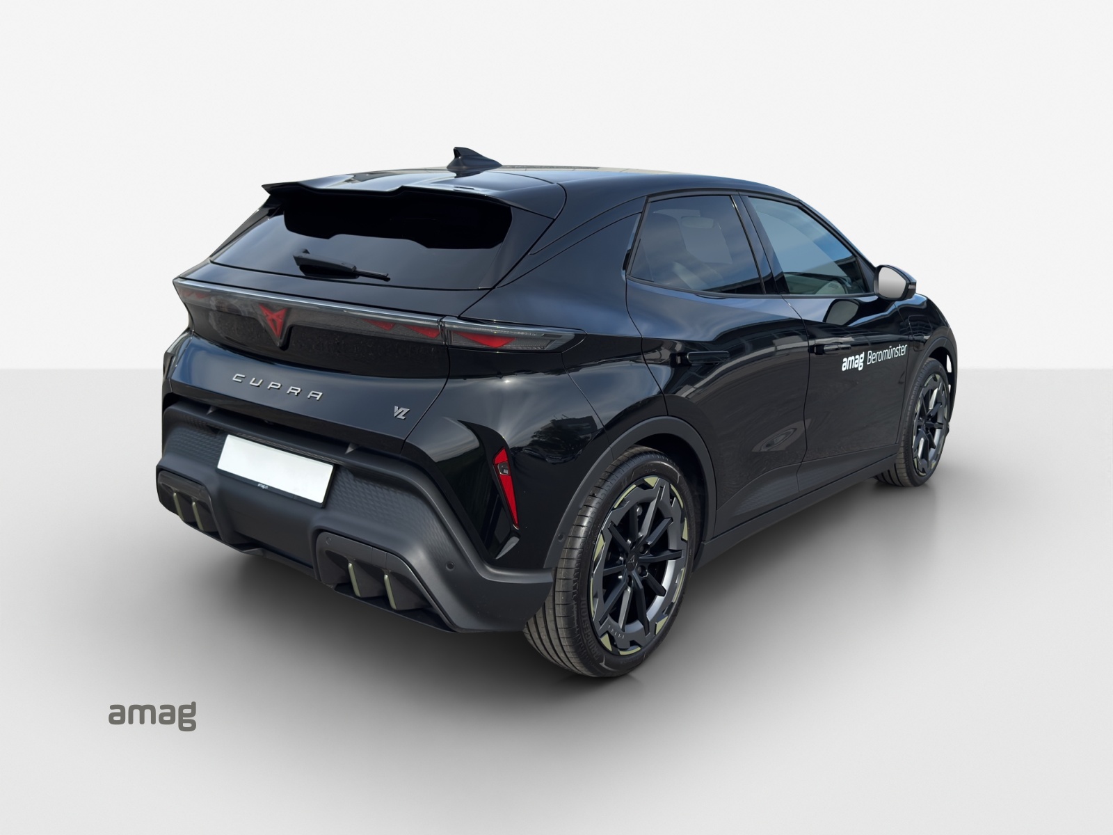 CUPRA Raval 52 kWh VZ Extreme Launch Edition-image-4
