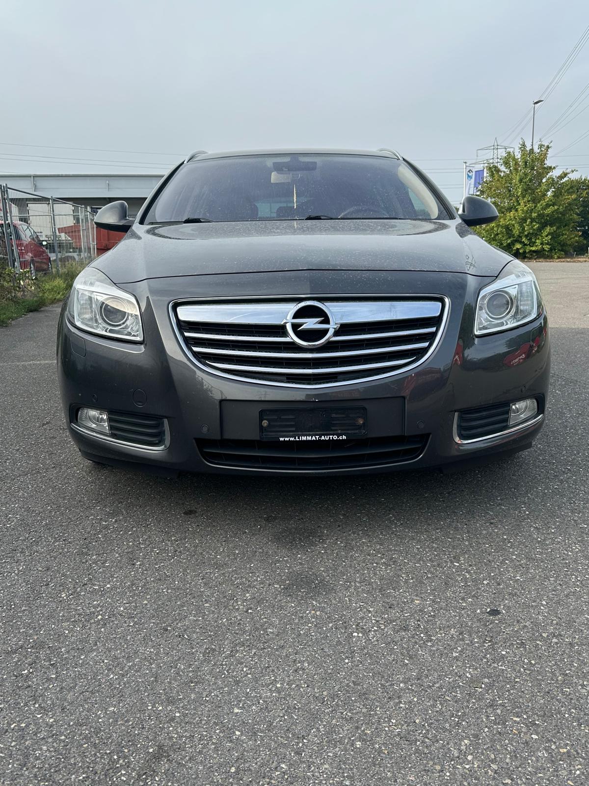 OPEL Insignia ST 2.8 Turbo Sport 4WD Aut.-image-3