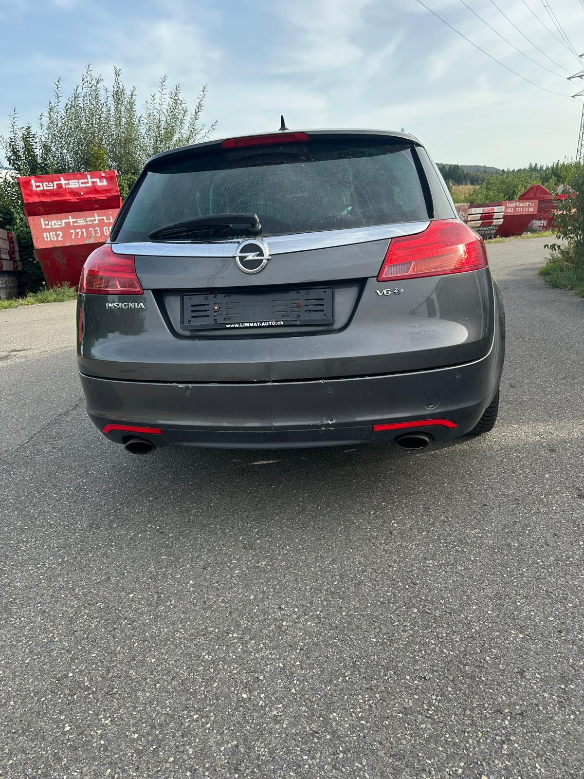 OPEL Insignia ST 2.8 Turbo Sport 4WD Aut.-image-1