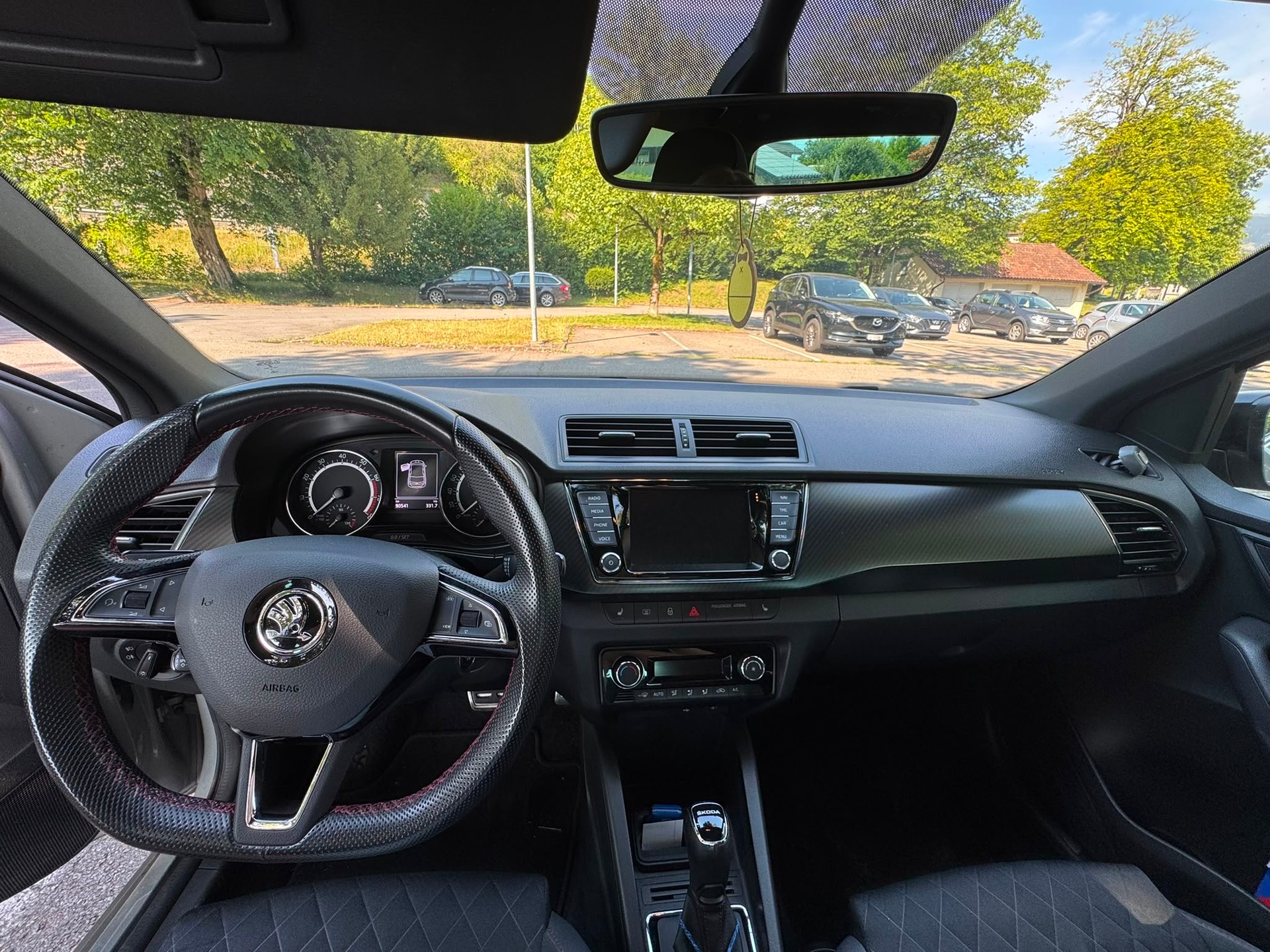 SKODA 1.0 TSI Monte Carlo DSG-image-4