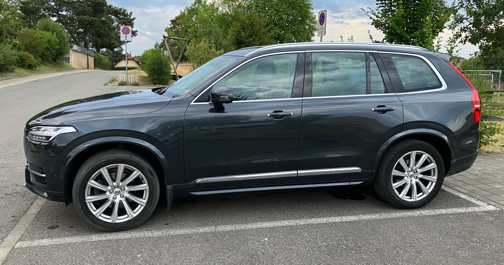 VOLVO 2.0 D5 Inscription 7P. AWD-image-1