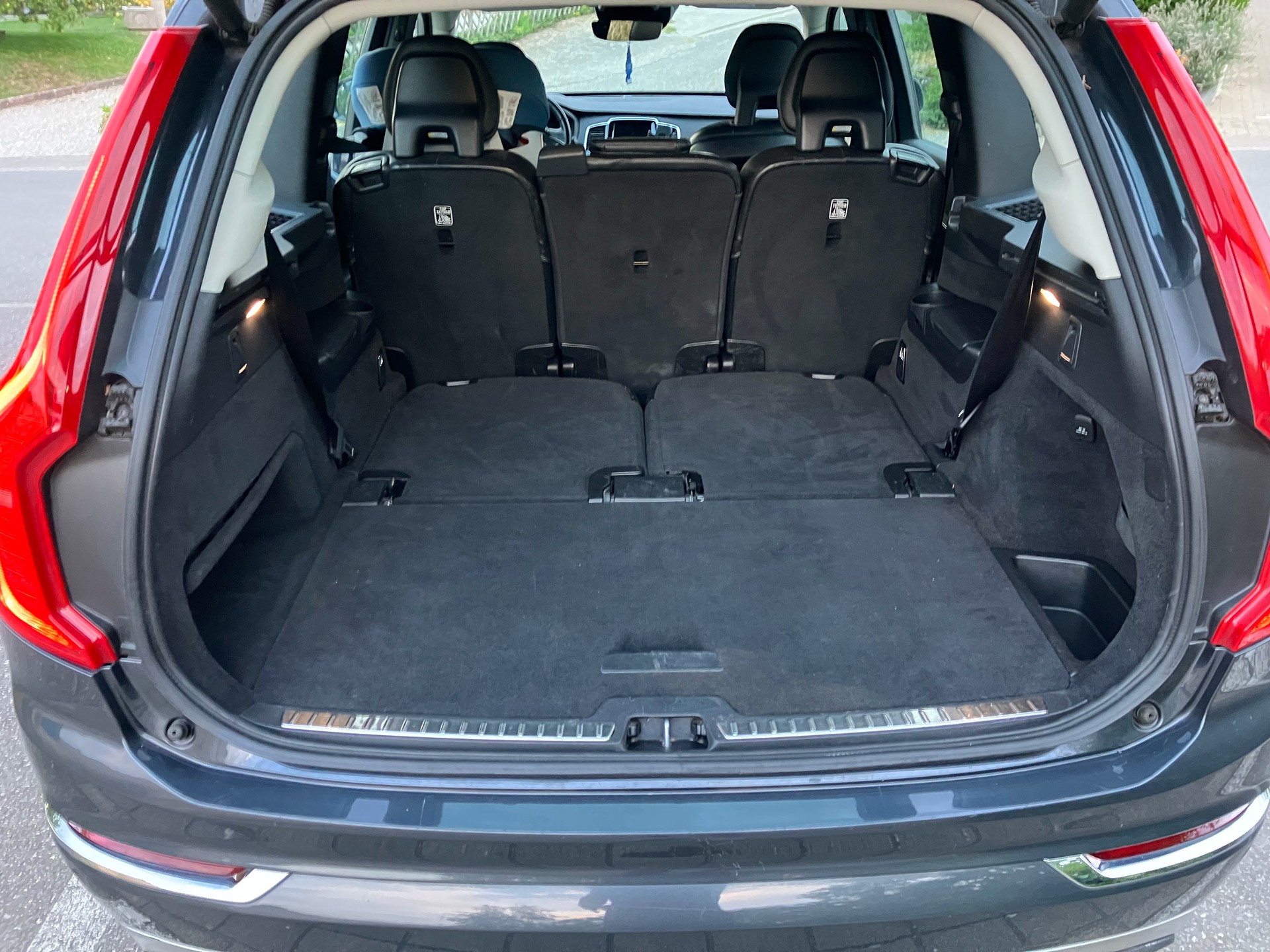 VOLVO 2.0 D5 Inscription 7P. AWD-image-4
