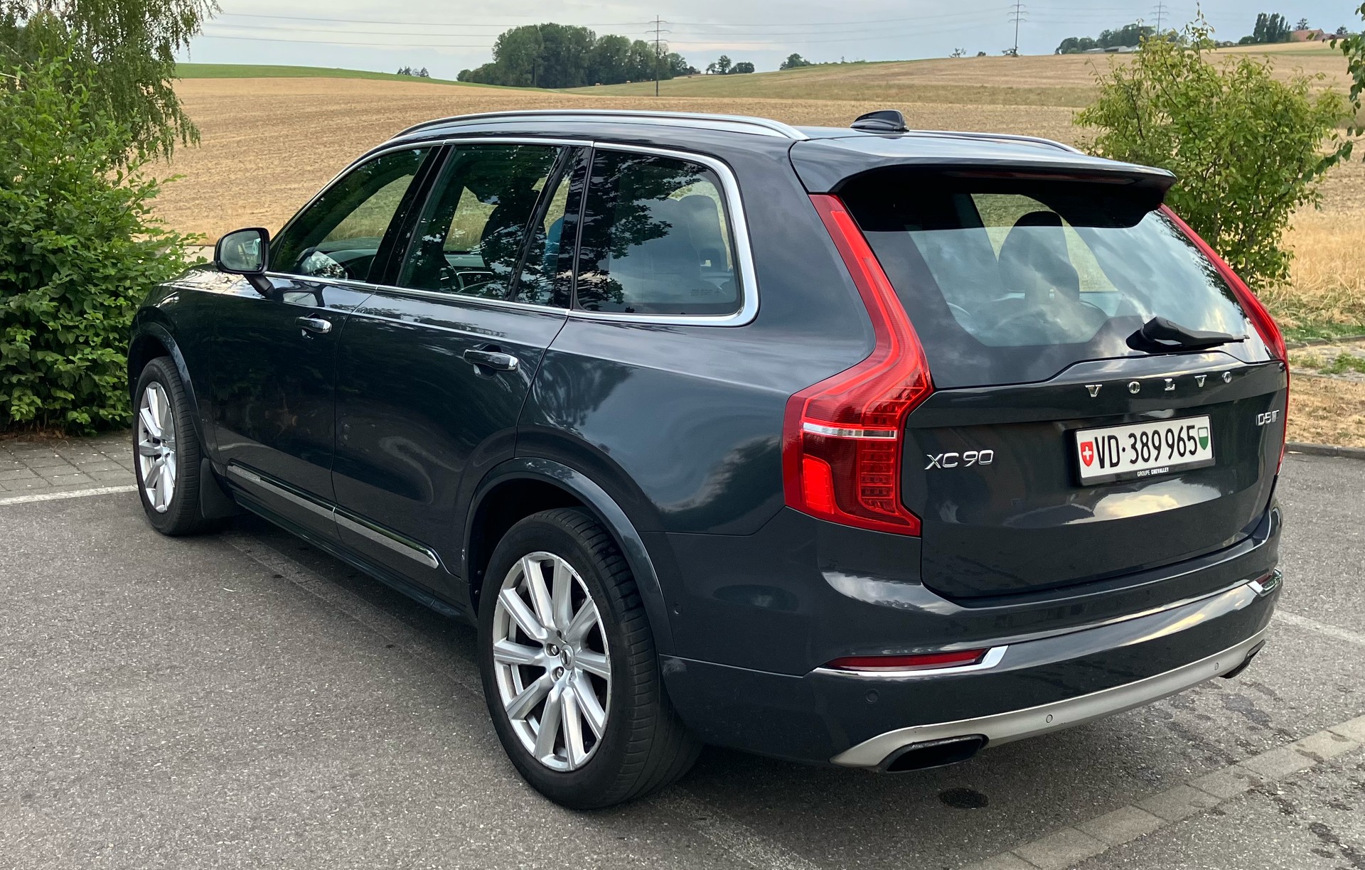 VOLVO 2.0 D5 Inscription 7P. AWD-image-3