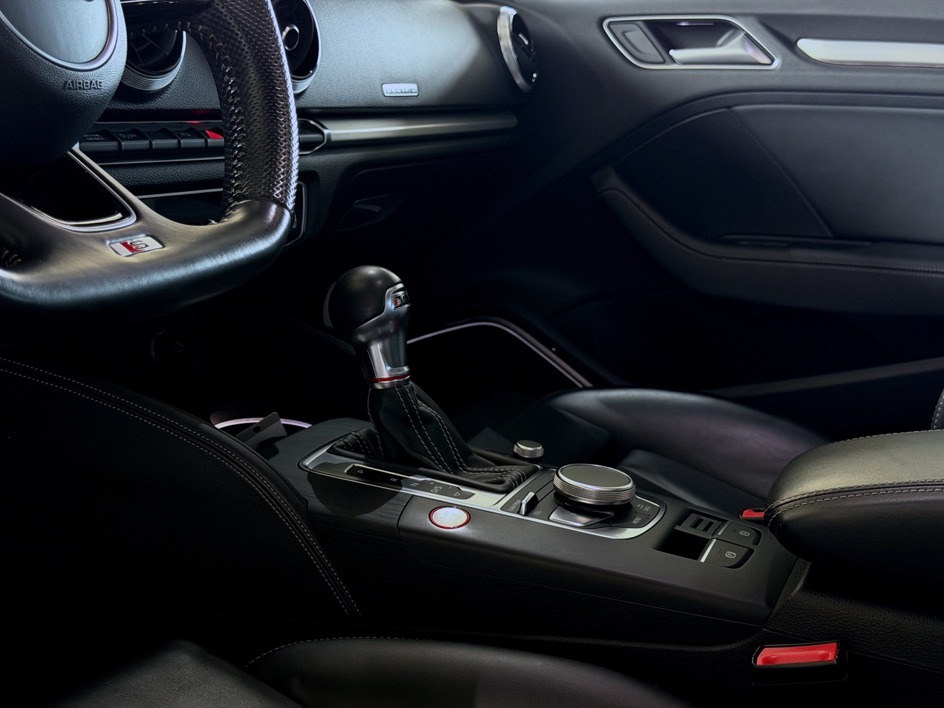 AUDI S3 Sportback 2.0 TFSI quattro S-tronic*Frisch ab MFK,1 Jahr oder 20'000km Garantie auf Motor und Getriebe*-image-21