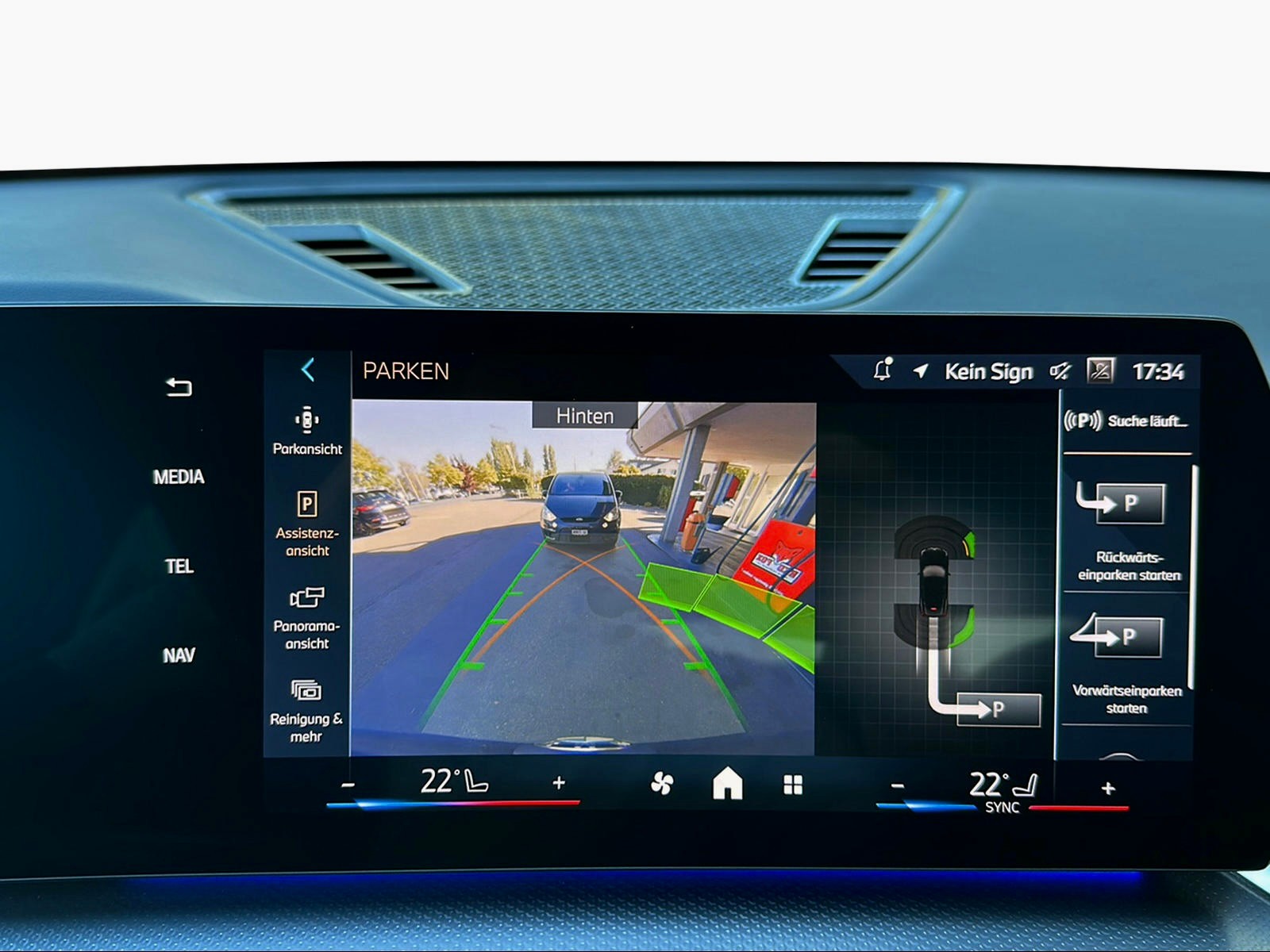 BMW X2 sDrive 20i 48V M Sport Swiss-image-9