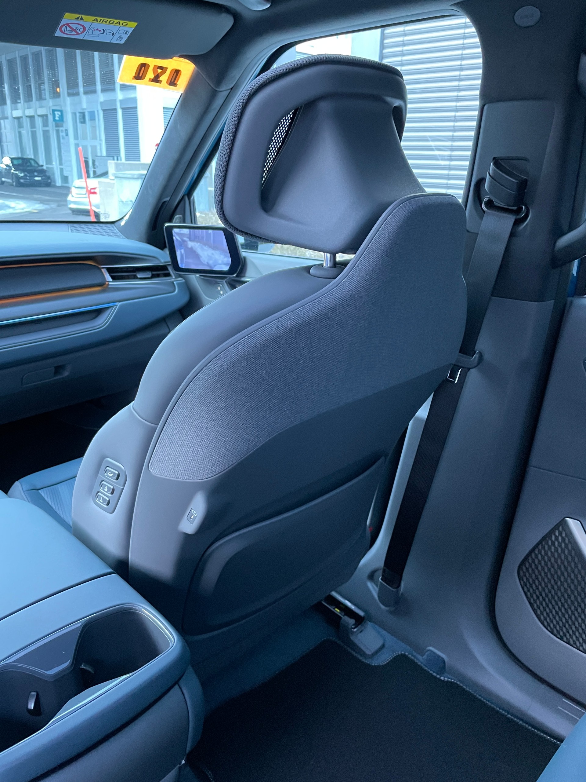KIA EV9 99,8 kWh GT-Line 4x4 mit Panoramadach, 7-Sitzer, Digitale Spiegel-image-16