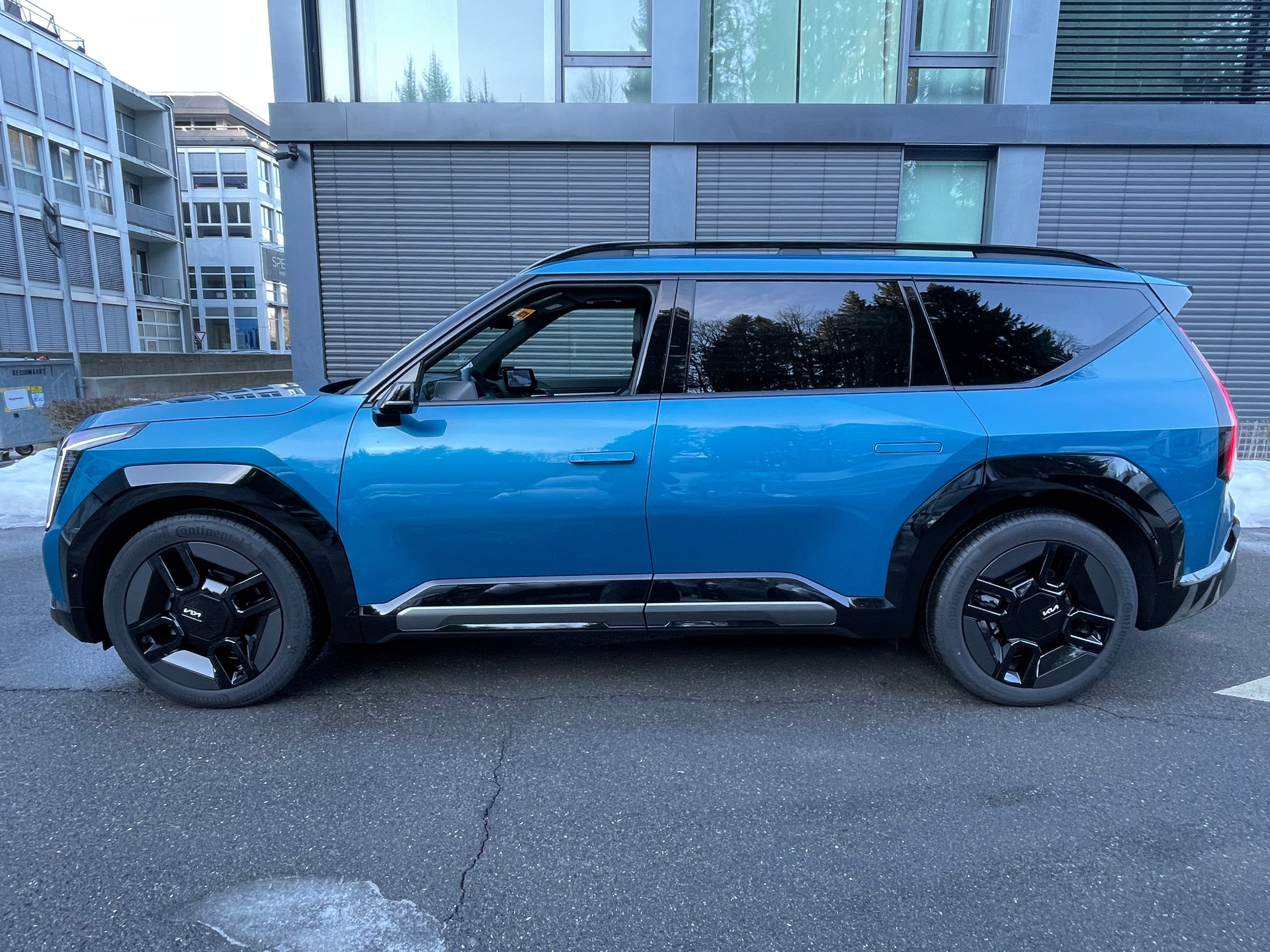 KIA EV9 99,8 kWh GT-Line 4x4 mit Panoramadach, 7-Sitzer, Digitale Spiegel-image-1