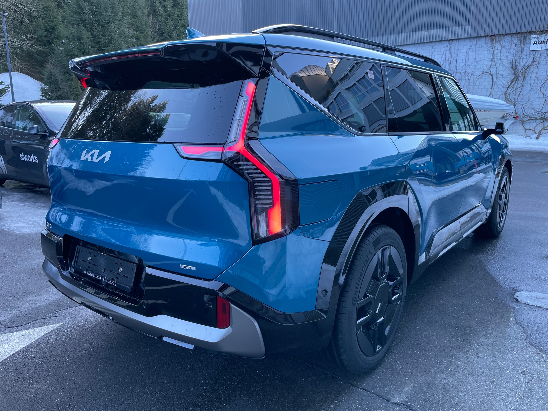KIA EV9 99,8 kWh GT-Line 4x4 mit Panoramadach, 7-Sitzer, Digitale Spiegel-image-4