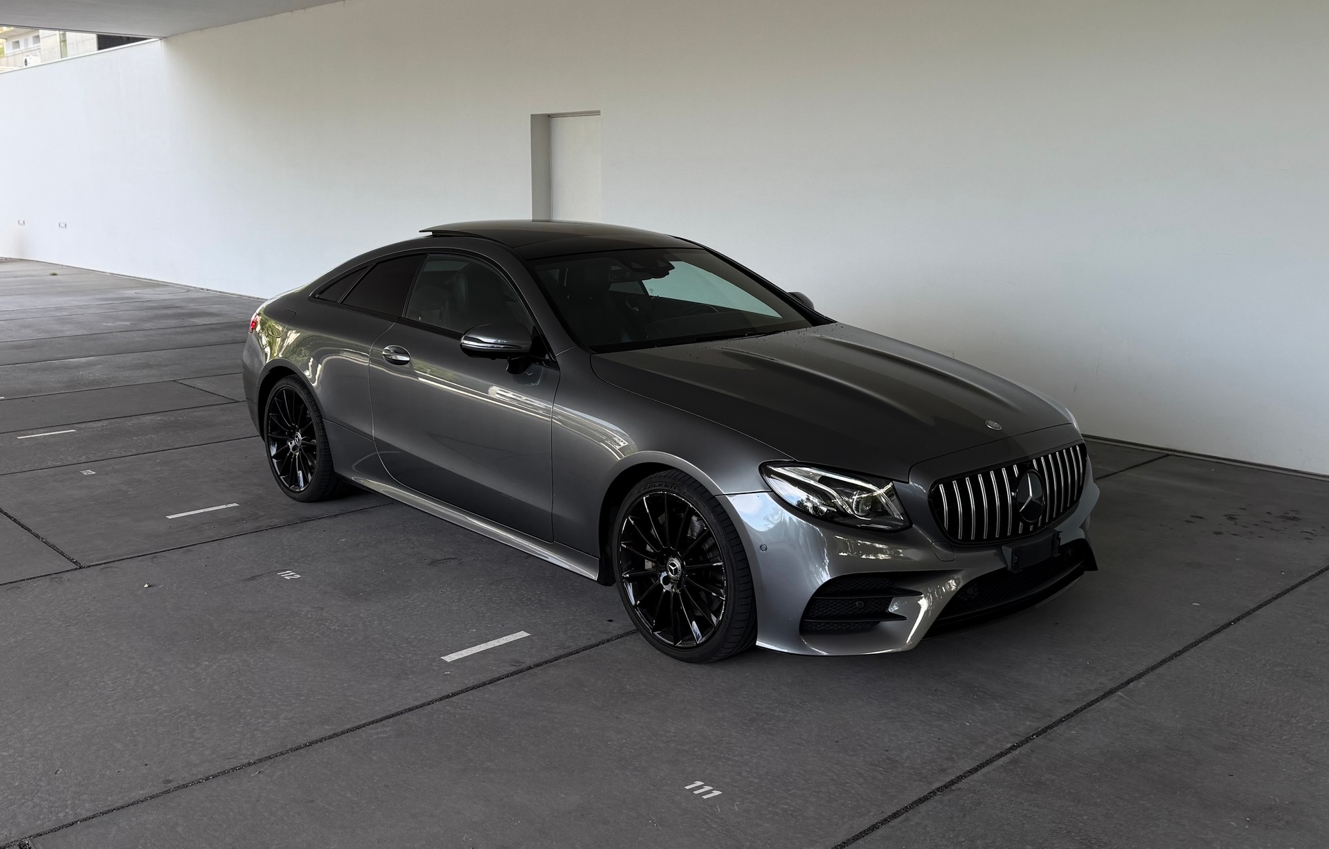 MERCEDES-BENZ E 400 Coupé AMG Line 4 Matic 9G-Tronic-image-4