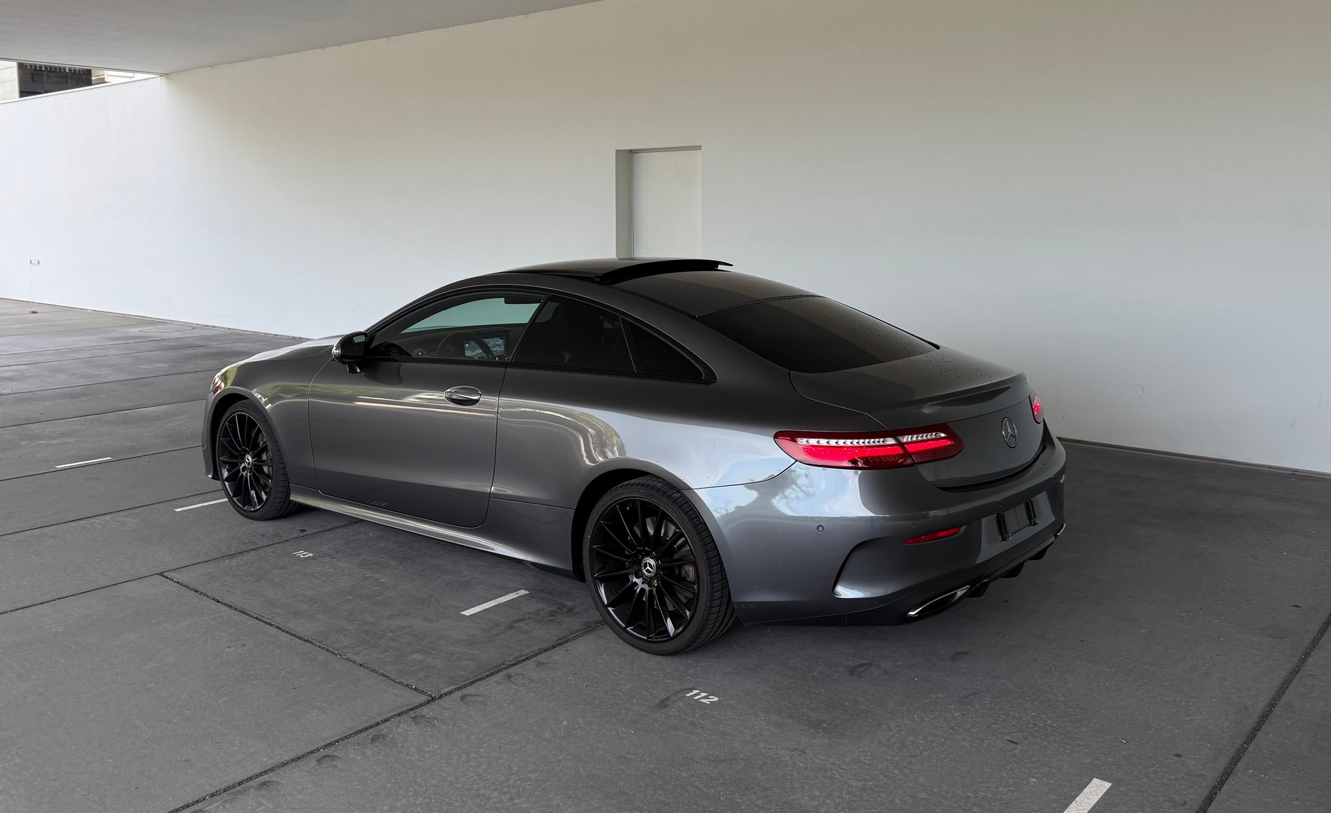 MERCEDES-BENZ E 400 Coupé AMG Line 4 Matic 9G-Tronic-image-3