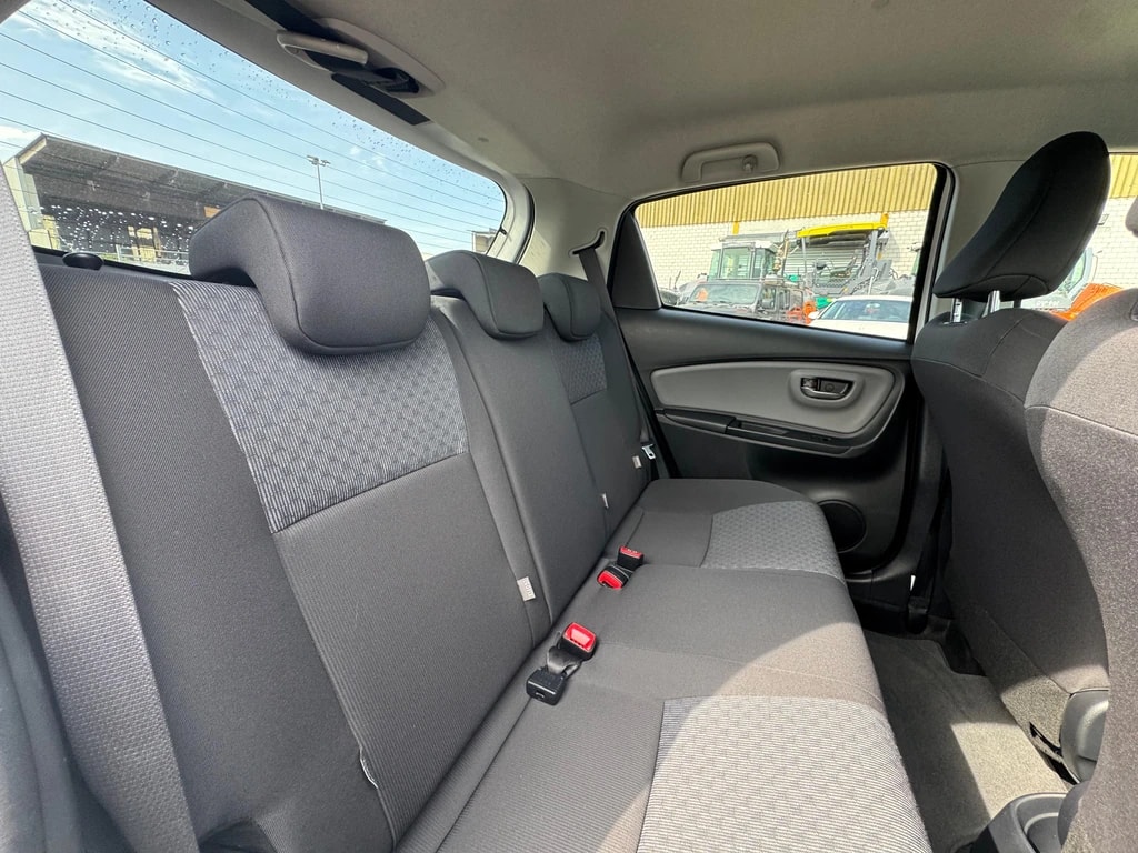 TOYOTA Yaris 1.33 Trend-image-11