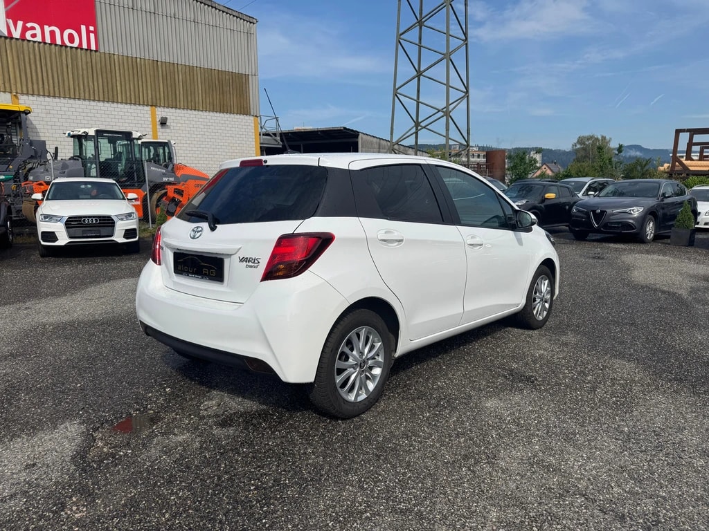 TOYOTA Yaris 1.33 Trend-image-4