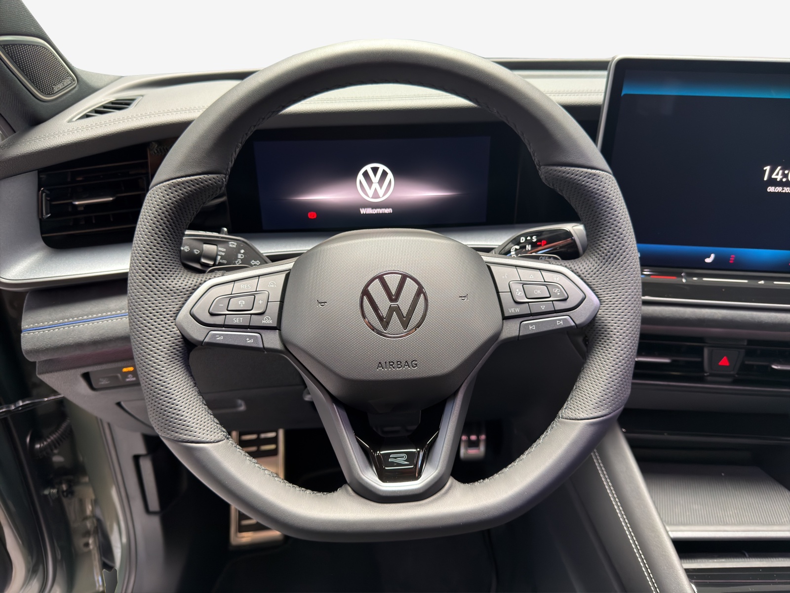 VW Tayron 2.0 TSI R-Line DSG 4Motion-image-9
