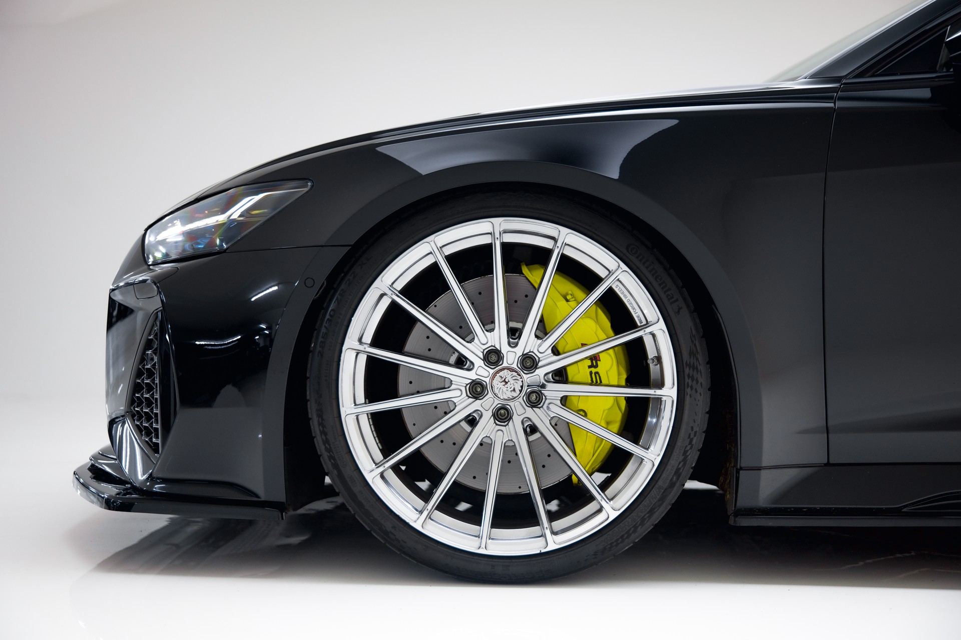 AUDI RS6 Avant 4.0 TFSI V8 quattro-image-8