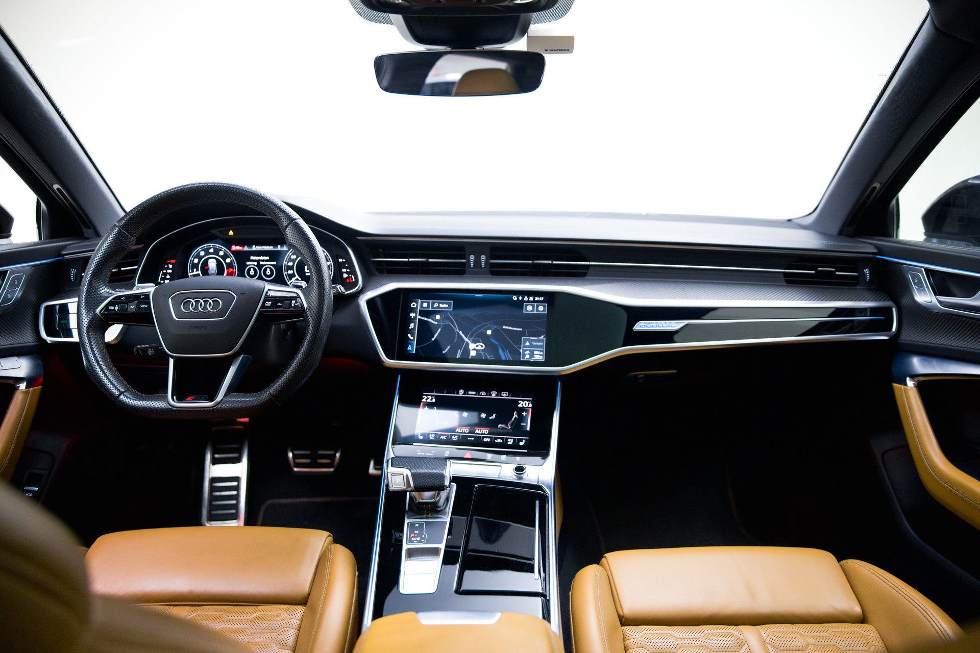AUDI RS6 Avant 4.0 TFSI V8 quattro-image-13