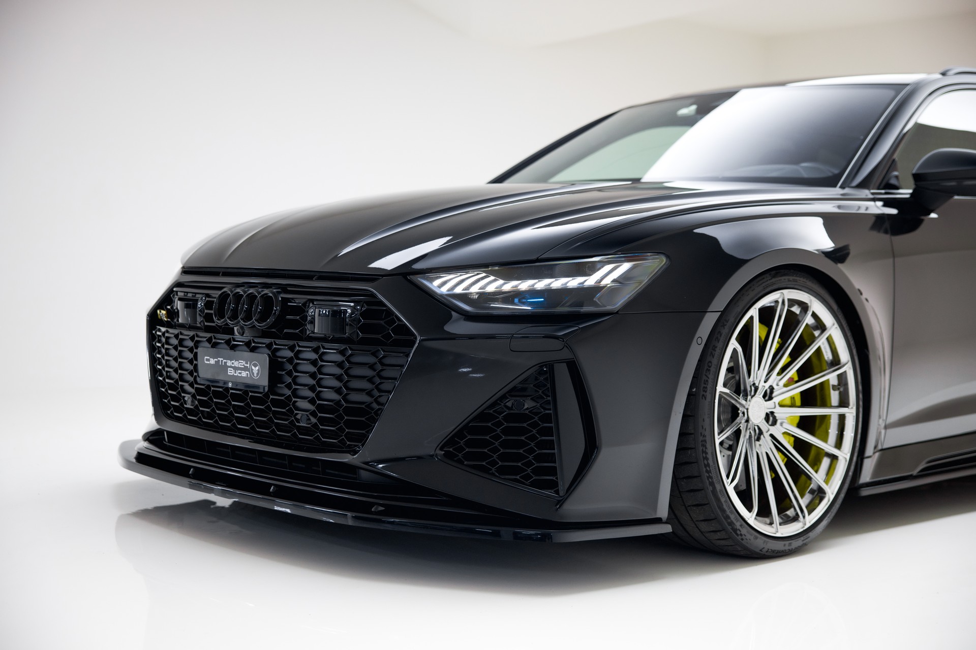AUDI RS6 Avant 4.0 TFSI V8 quattro-image-7